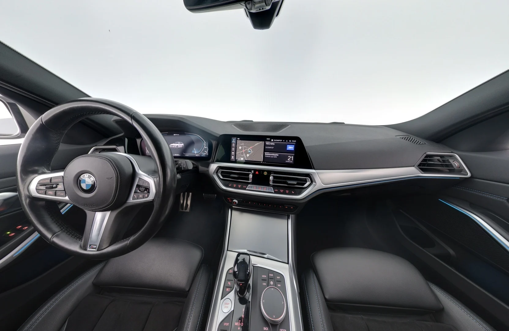 Car Image - 7LEbXpDgJxY52W85KfBiWU