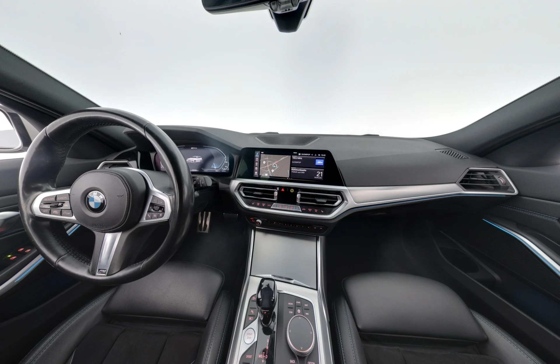 Car Image - 7LEbXpDgJxY52W85KfBiWU