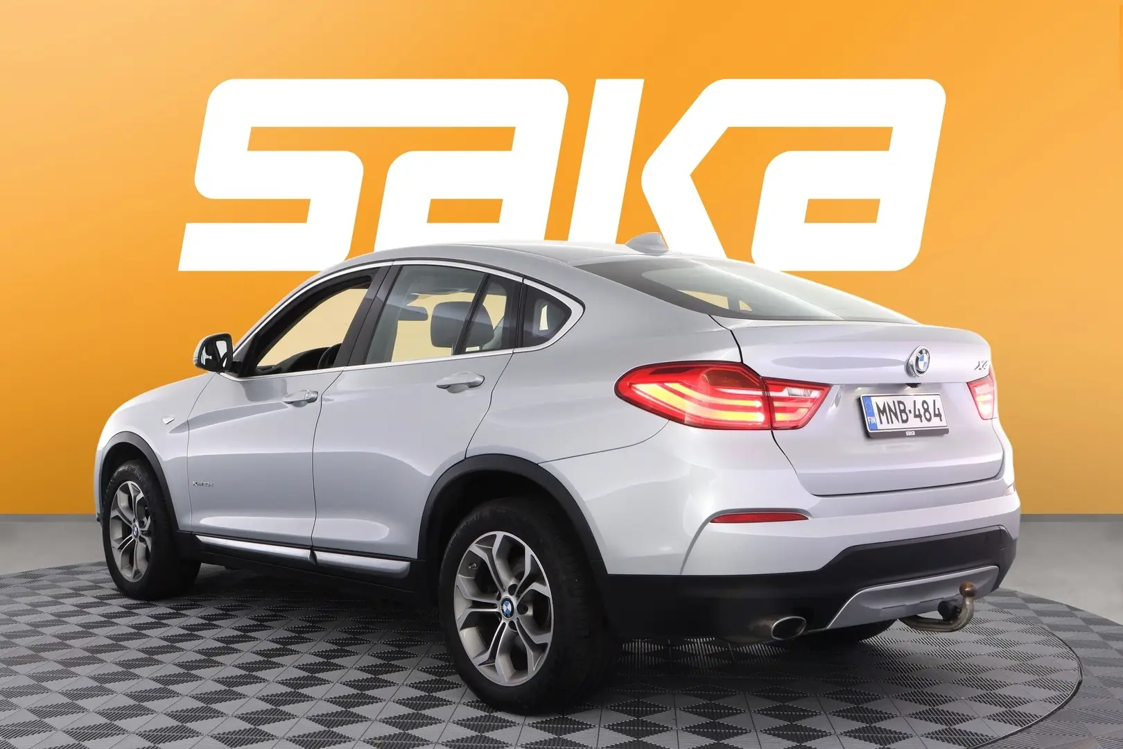 Car Image - 3ahpQxfOFdbhX95Ob9S3PH