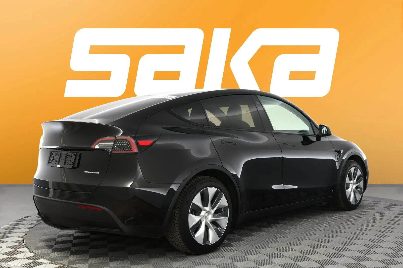 Car Image - 7BEBzDjsdRikmltNbT9Rft