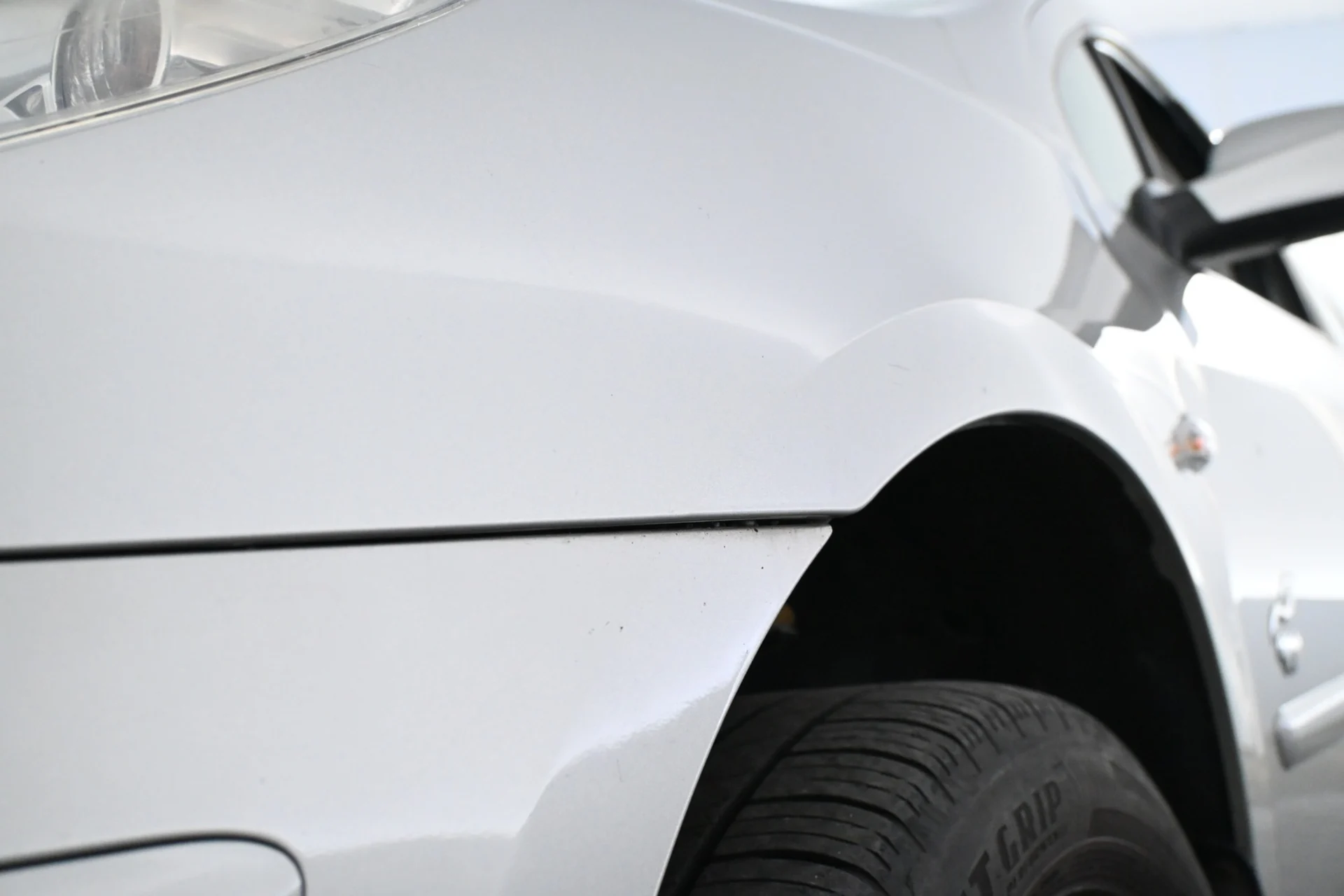 Car Image - 5jyXIKhiuwayWbooB9NfN6