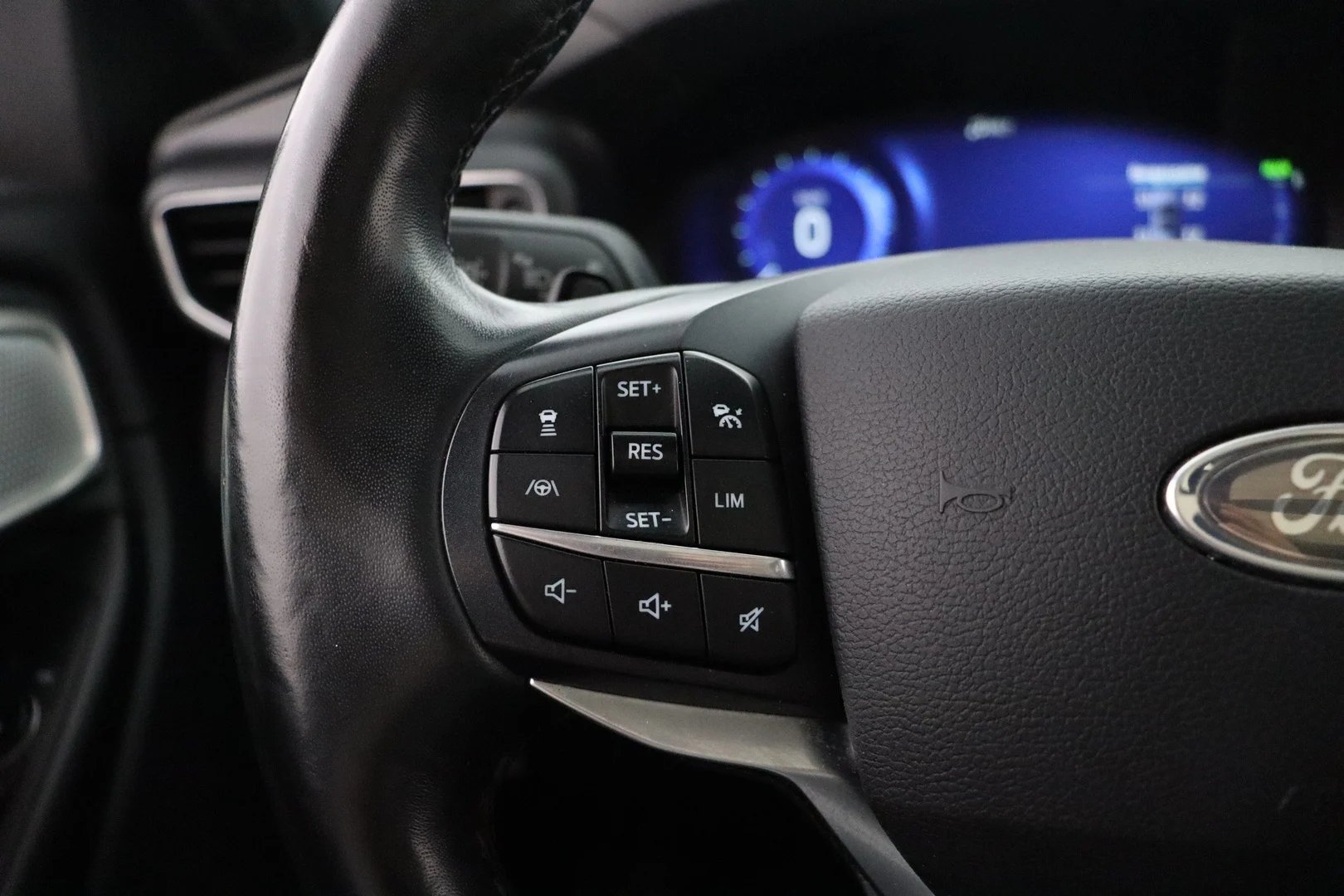 Car Image - 17yrcklsMArB50WLDaLeZQ