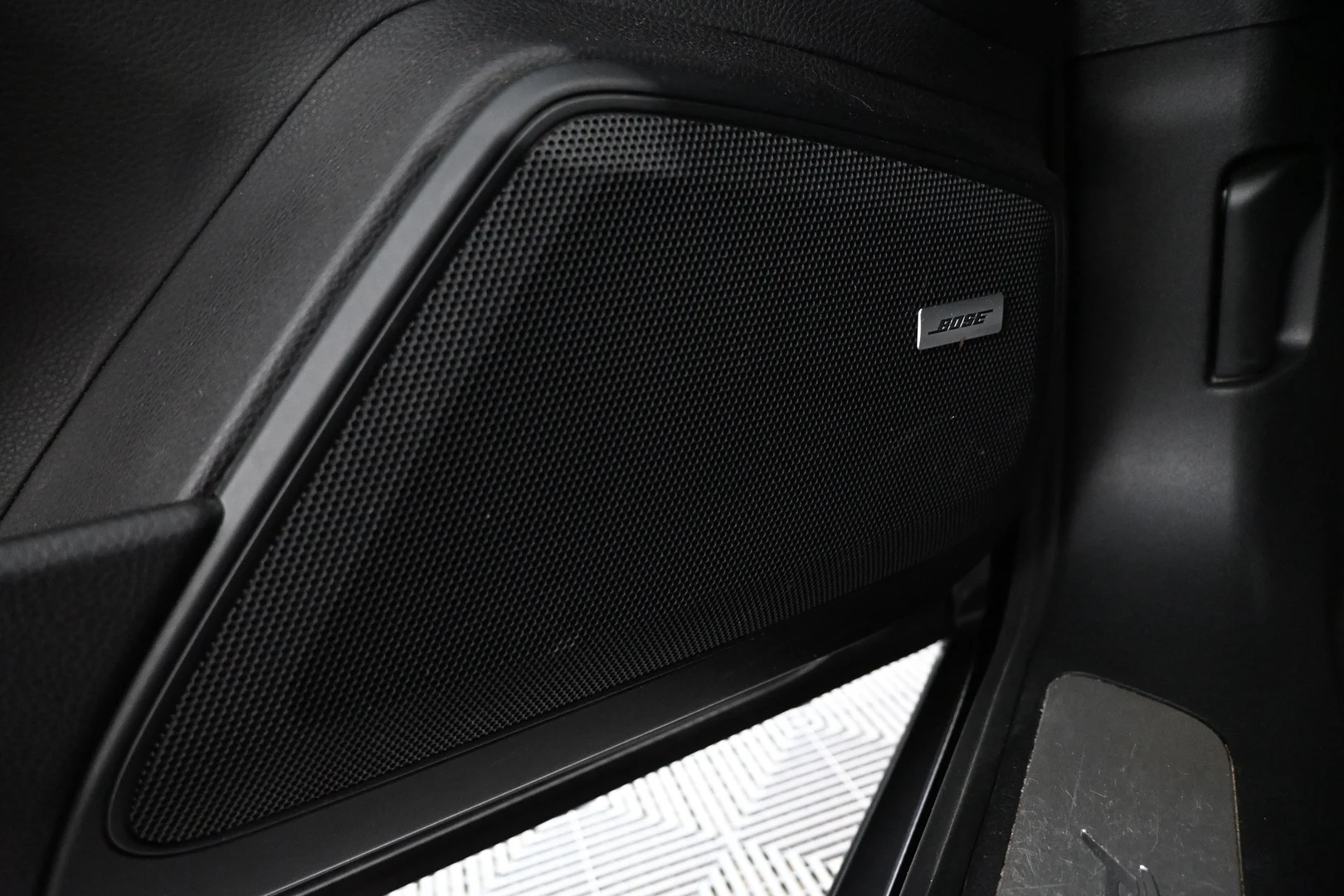 Car Image - 3XZj5VnD2b1pKbVflgeBF7