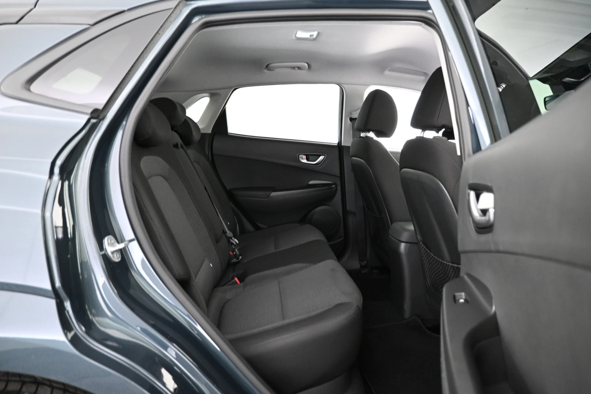 Car Image - 5XDzz3aKqz12slTqWoakPS