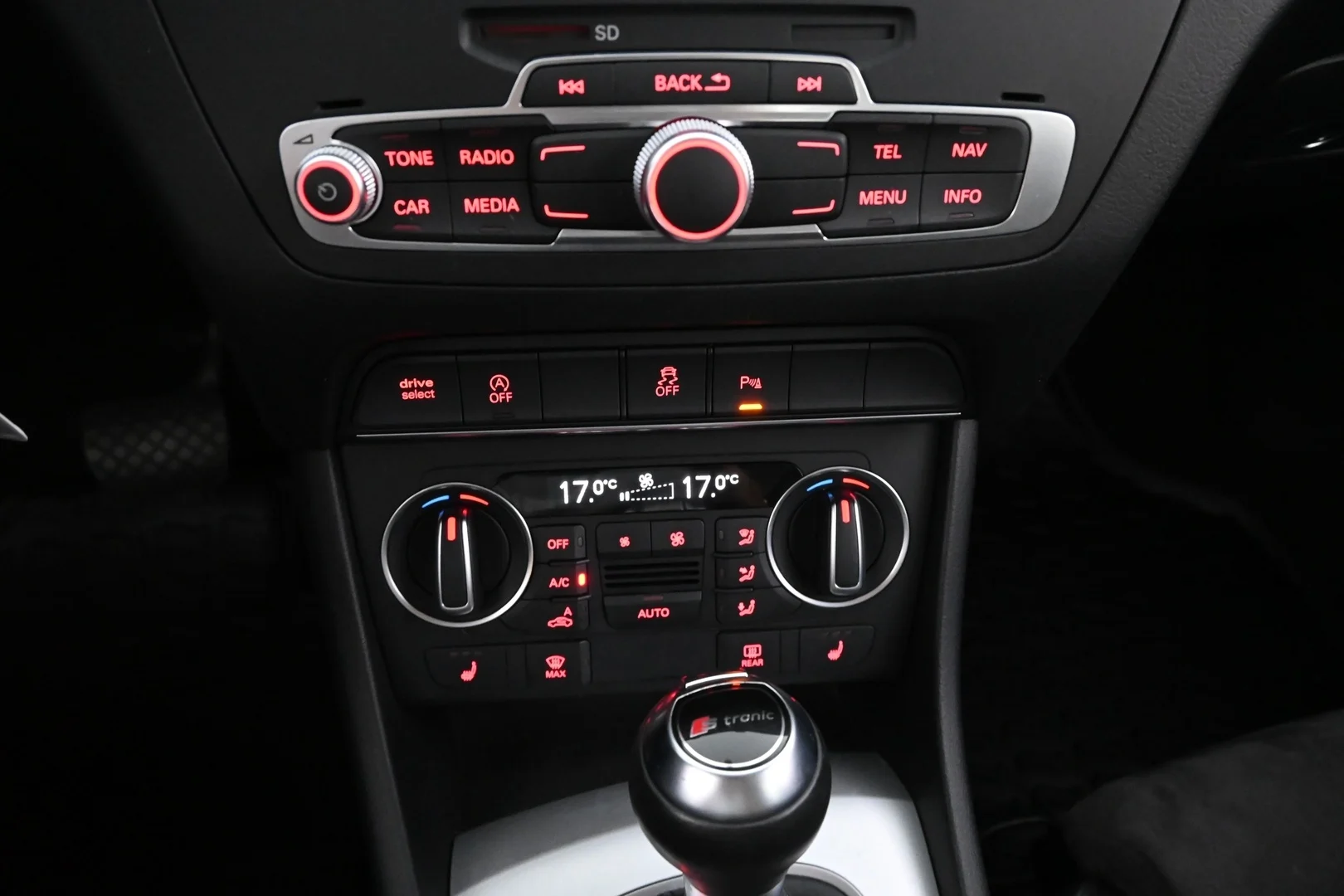 Car Image - 6KlK4TOLVBEYKd12w4mSz1
