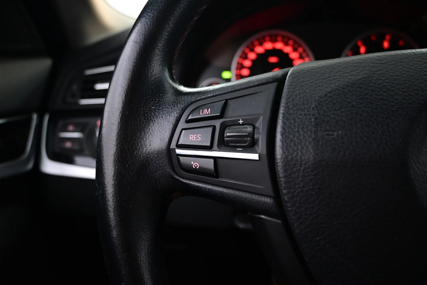 Car Image - 2IggmMqOTXkhKXpNrzzkIw
