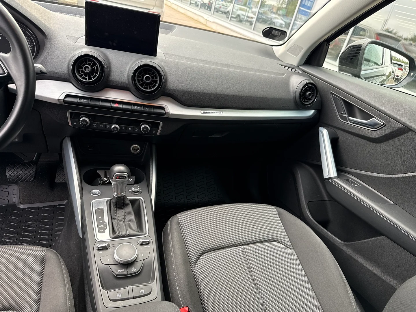 Car Image - 6Wuih6OQSremzG4bJklJck