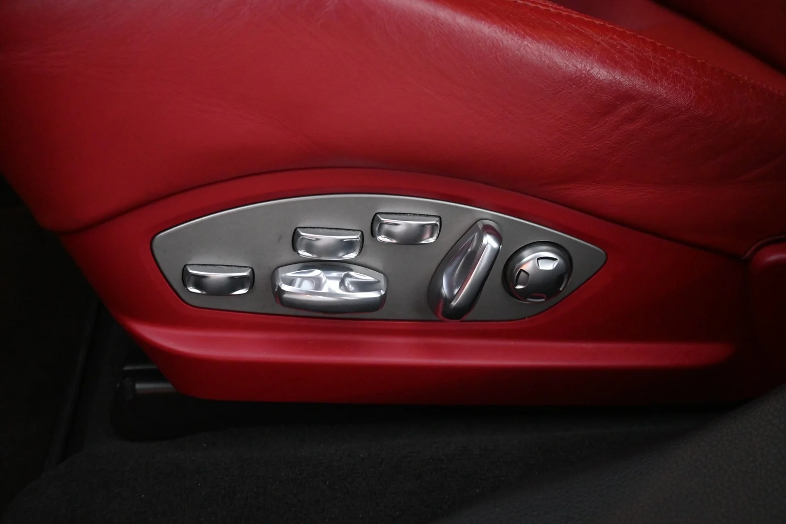 Car Image - Ds2sCAwNELaAGqCd0rPs5