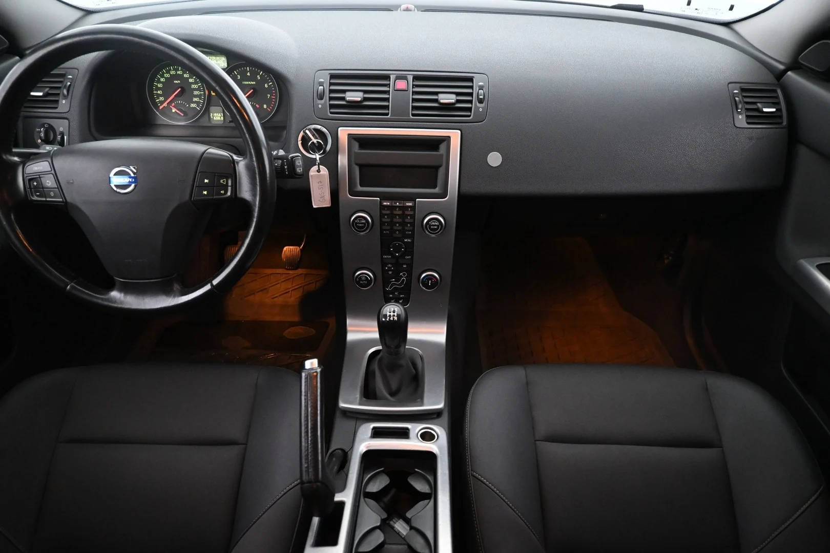 Car Image - 2viynhGw50dohky1y3mS1u