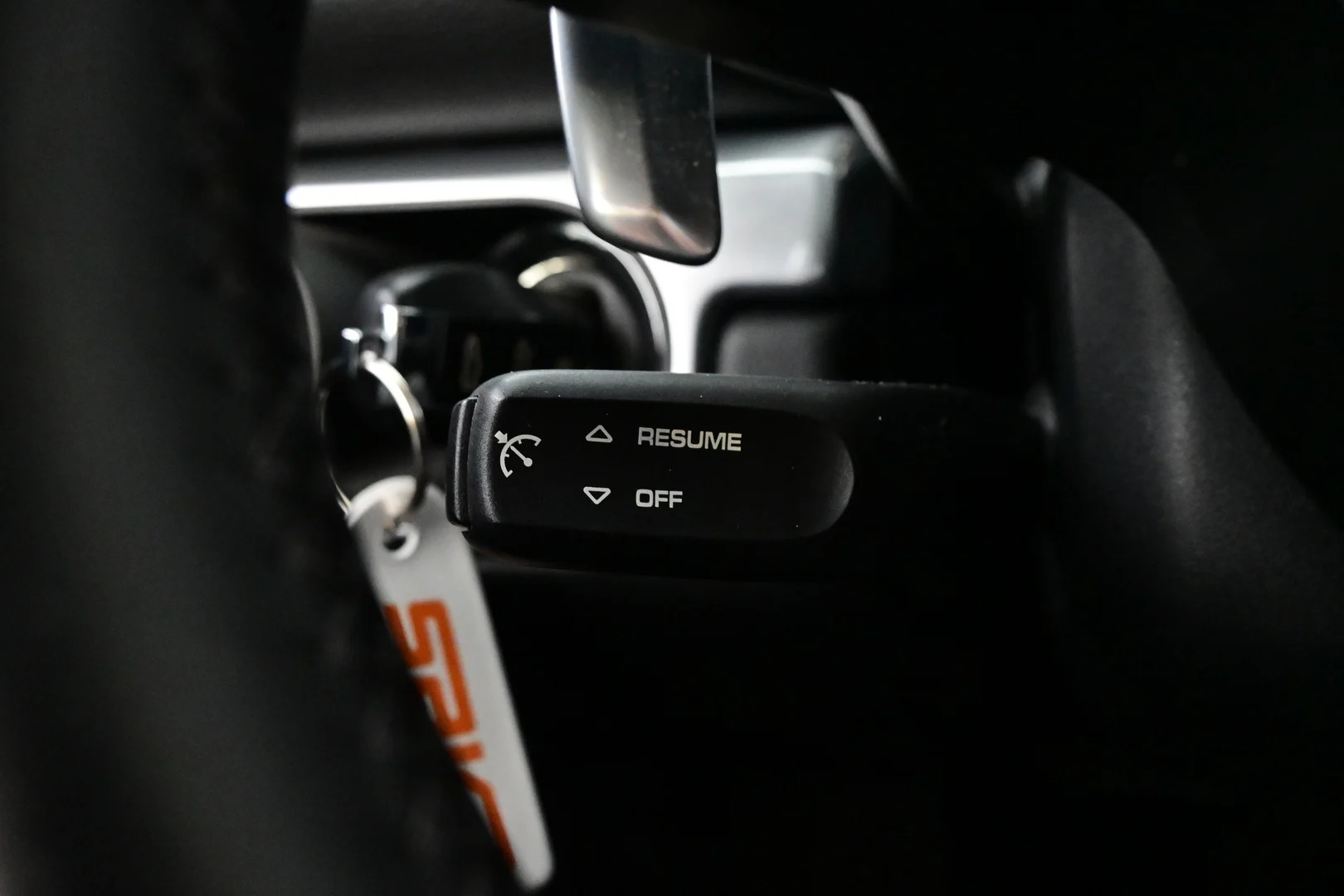 Car Image - 6LMxJbGfUfzBzupKRgBGxO