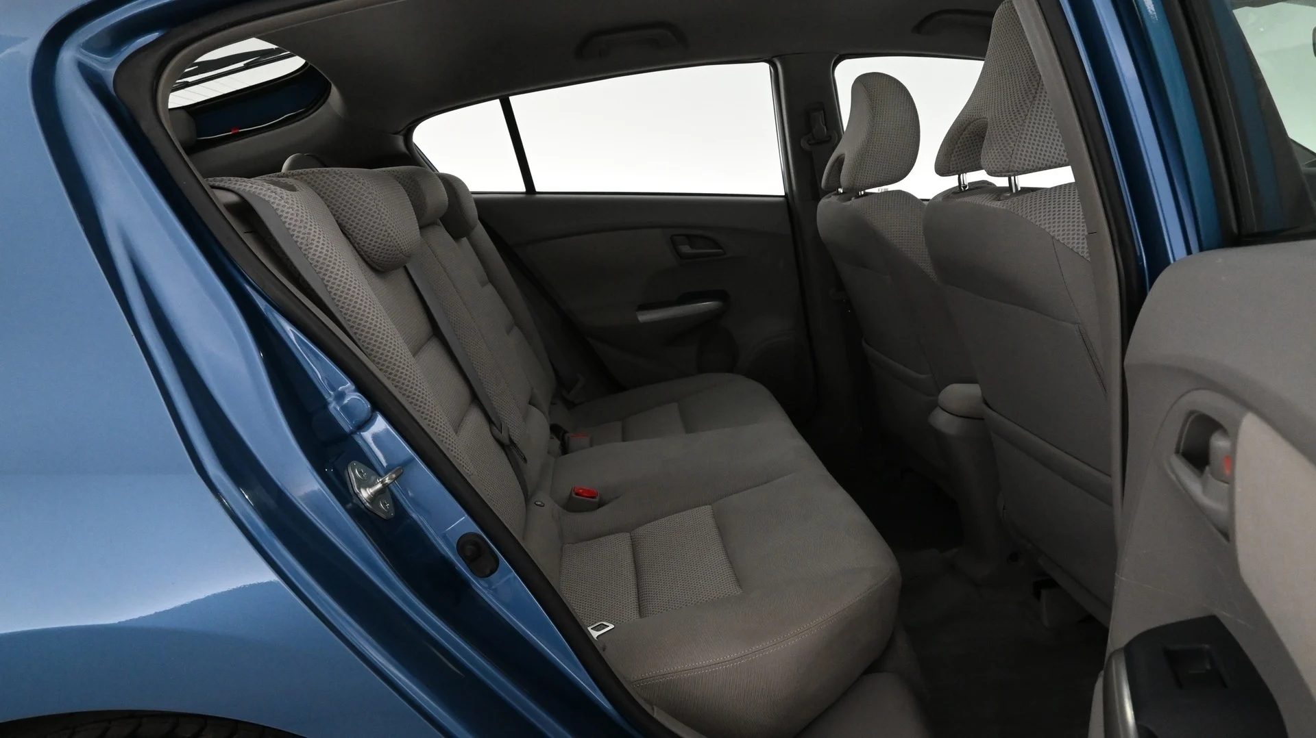 Car Image - vixXyQQcGJK9ligulhgPQ