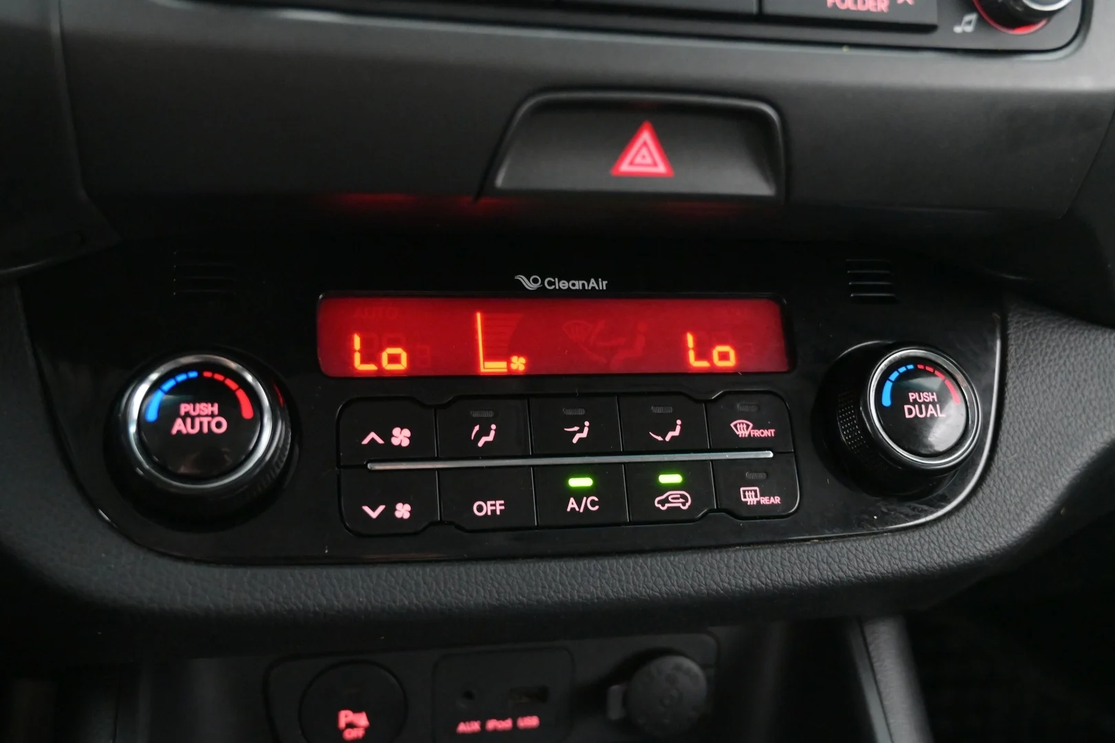 Car Image - 6kdzzMxn3uIjdyONSZlbzY