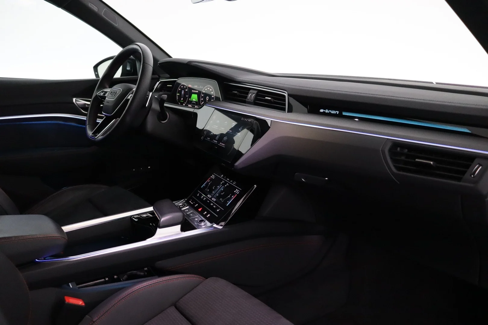 Car Image - tlPjRe3ds9J7DYVaauFYl