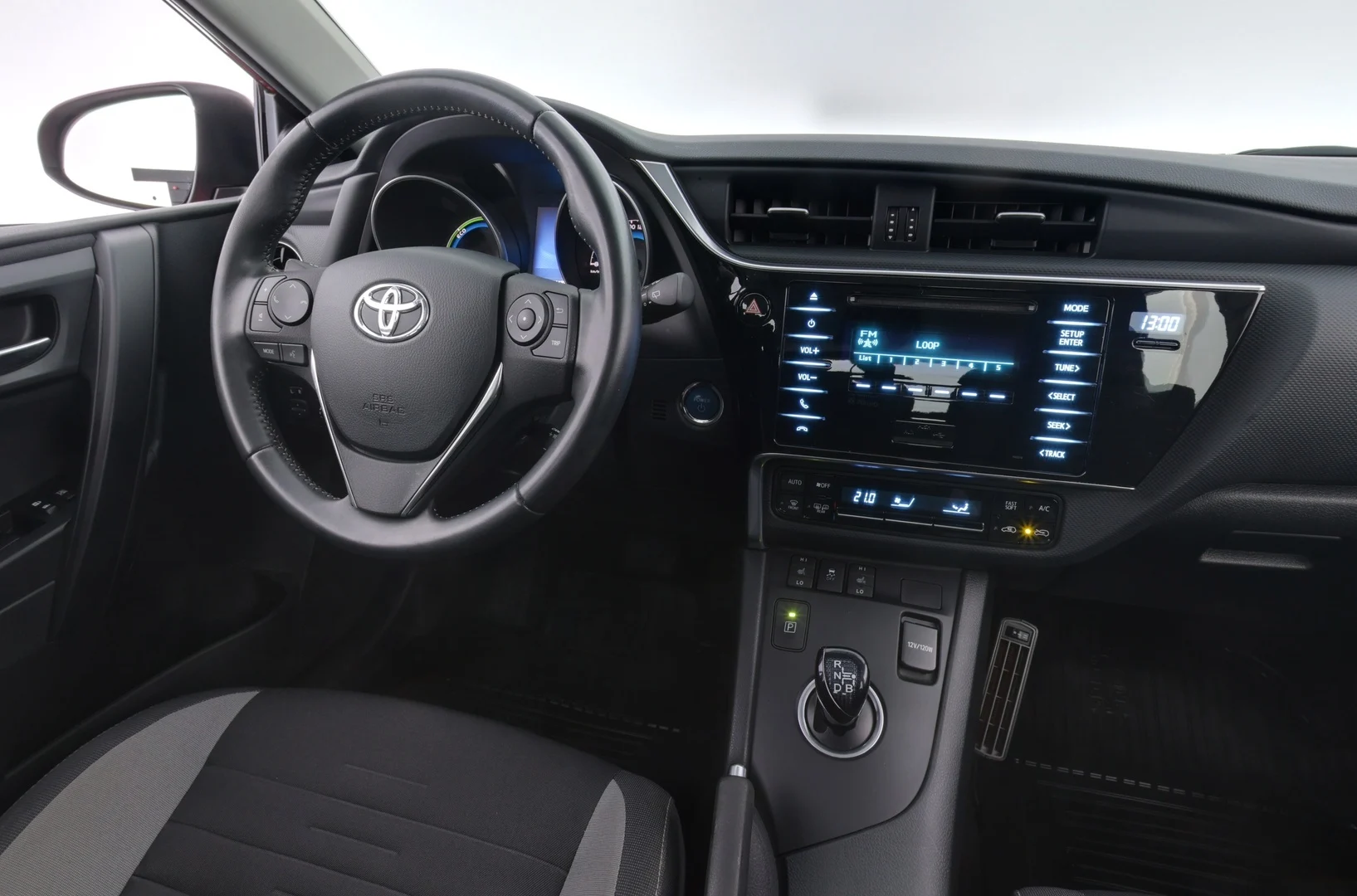 Car Image - 3YW6jIeCobeAV0lW4bbtxJ