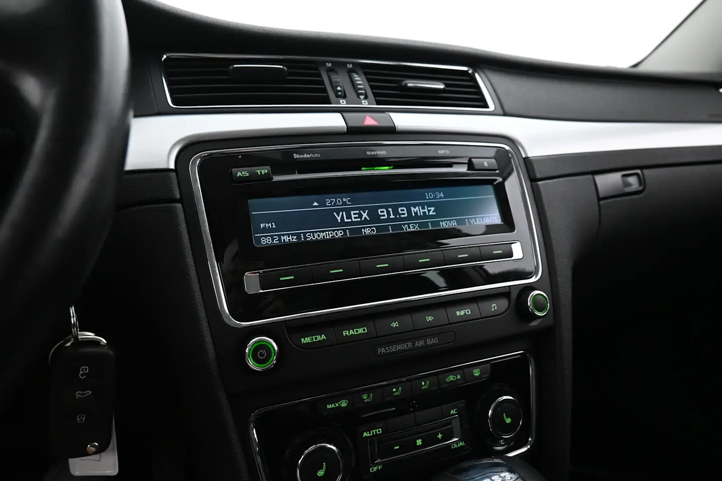 Car Image - 10D70mLS8qKi1WaRy1aI5M