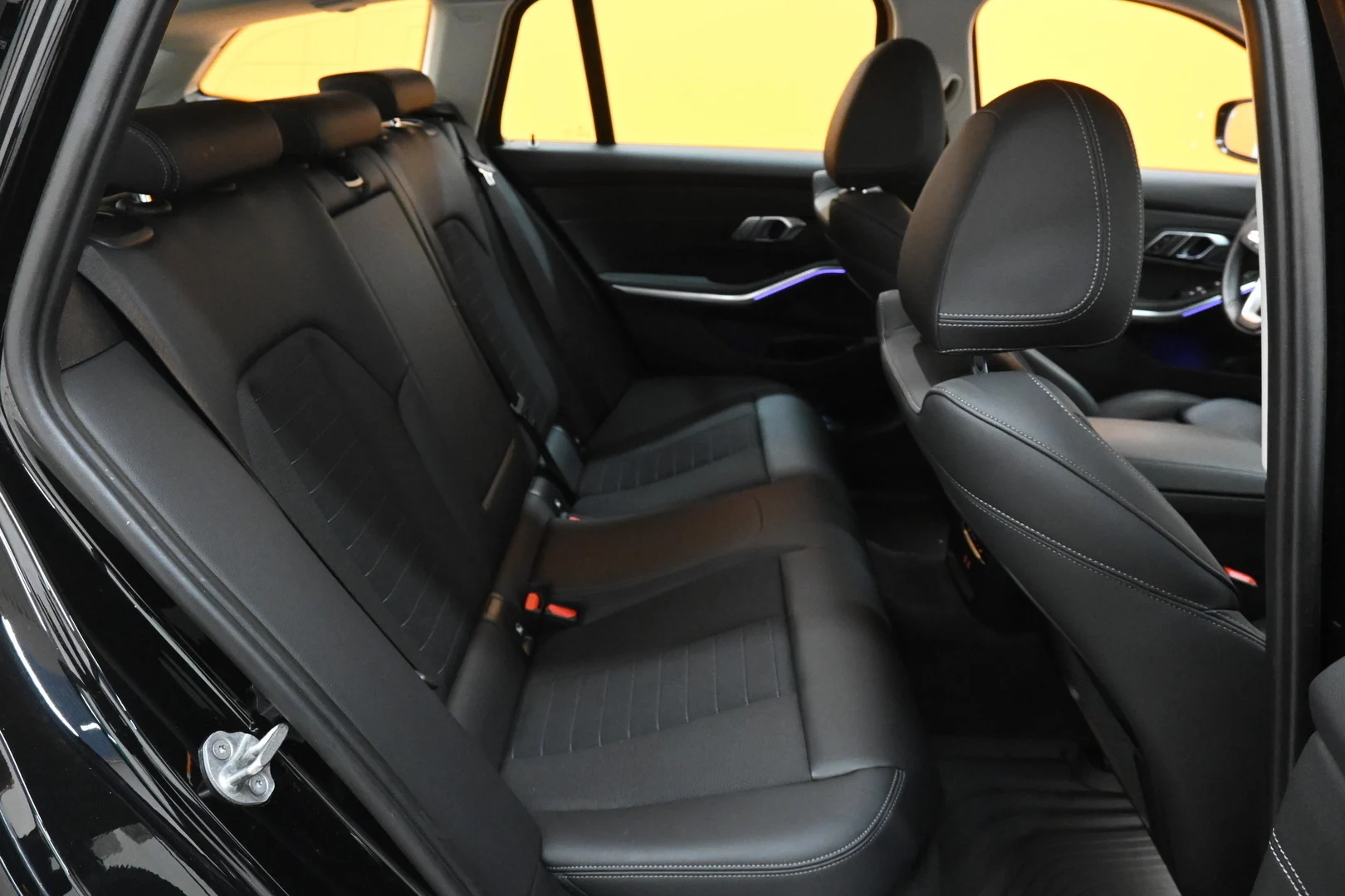 Car Image - 4cj2S0P4iR1TrDtC397jc8