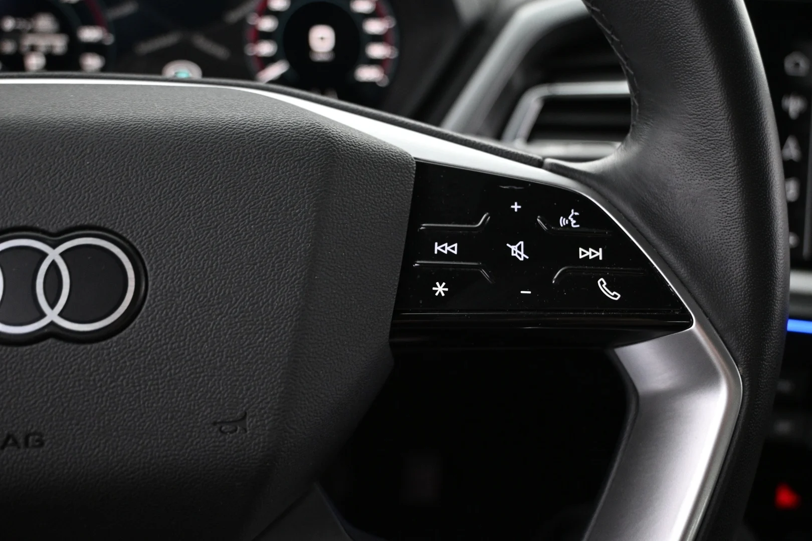 Car Image - 7oVh2GS4JOL3mwh0xbJeWg
