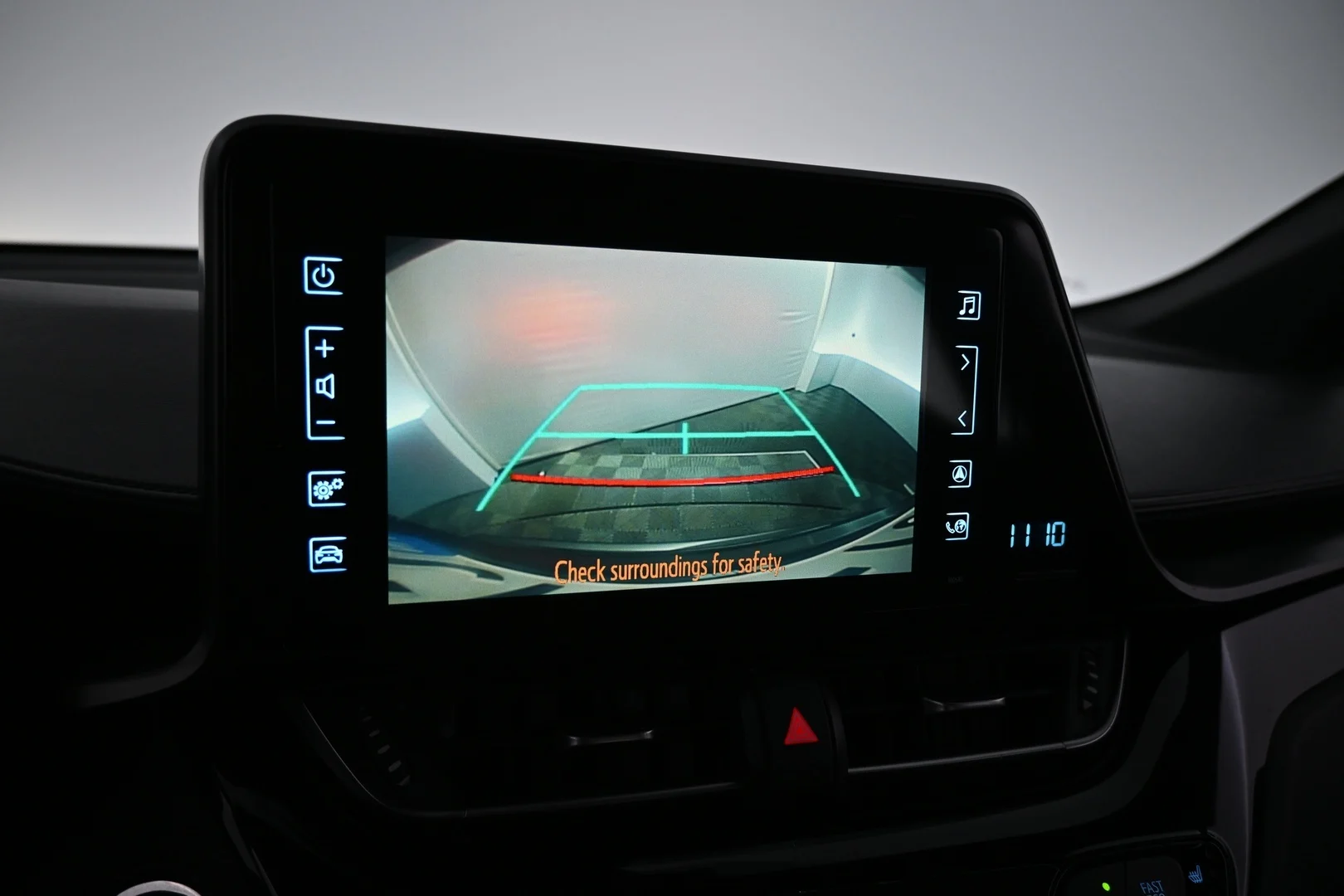 Car Image - 4fwIeX6ZAVDiUPrH1s24yn