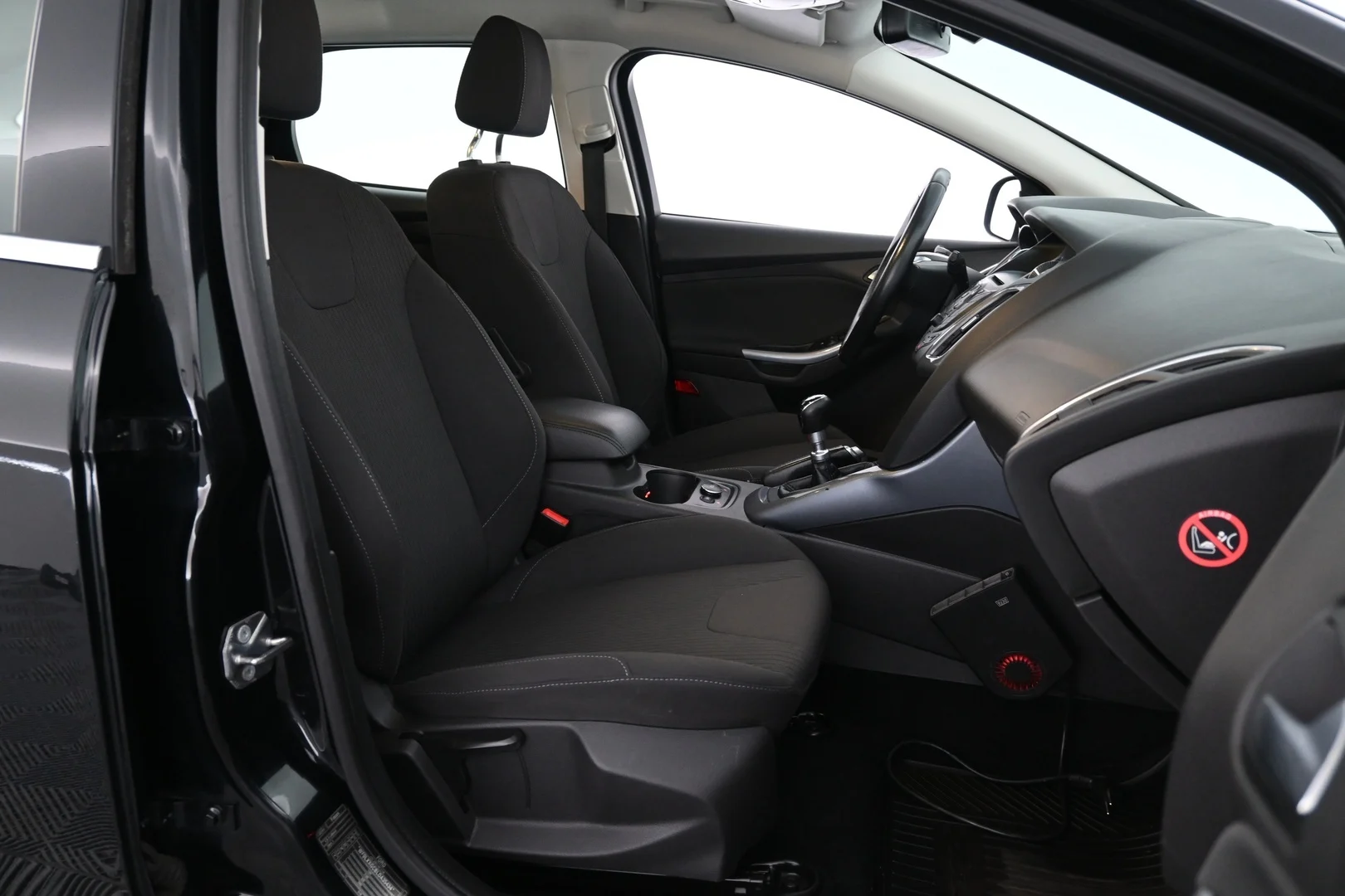 Car Image - 7bRDIEyaEyqHAGKtV5dXMe
