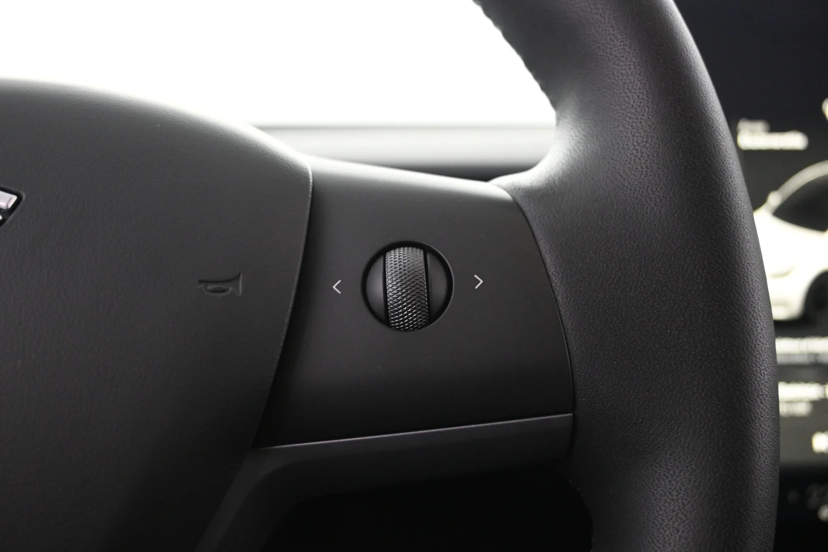 Car Image - 2hNhQksThecMSlyLFAjoDp