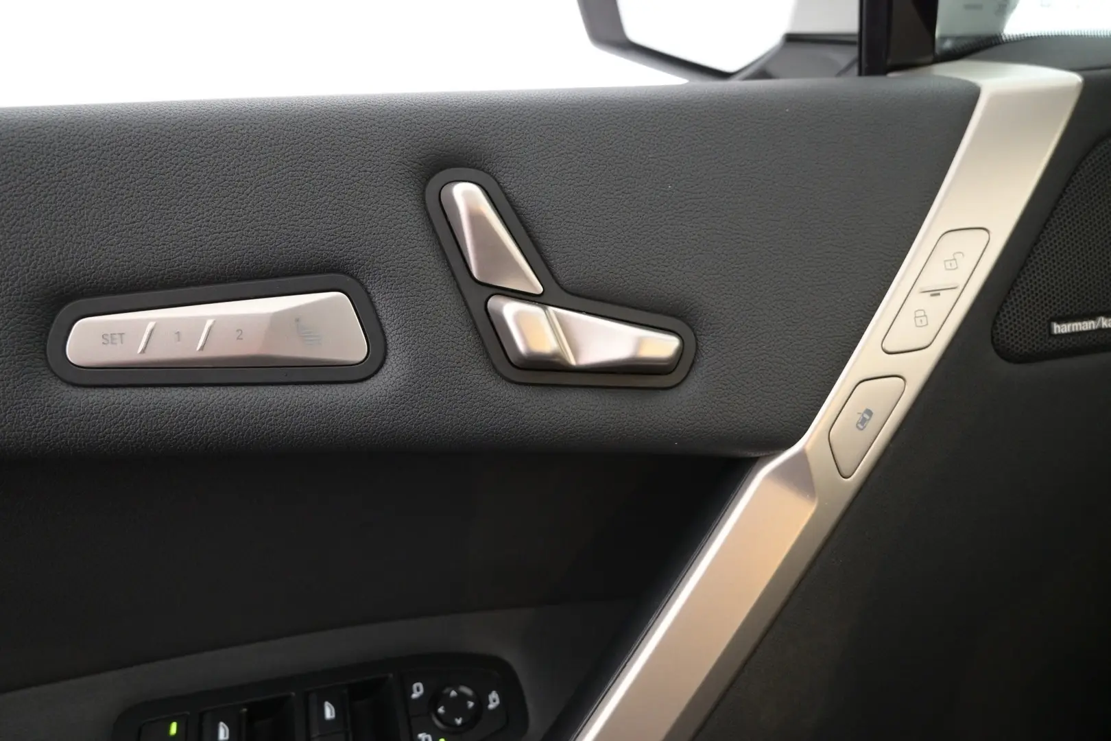 Car Image - 3z4kraPAMUMdFH9uow2ODB