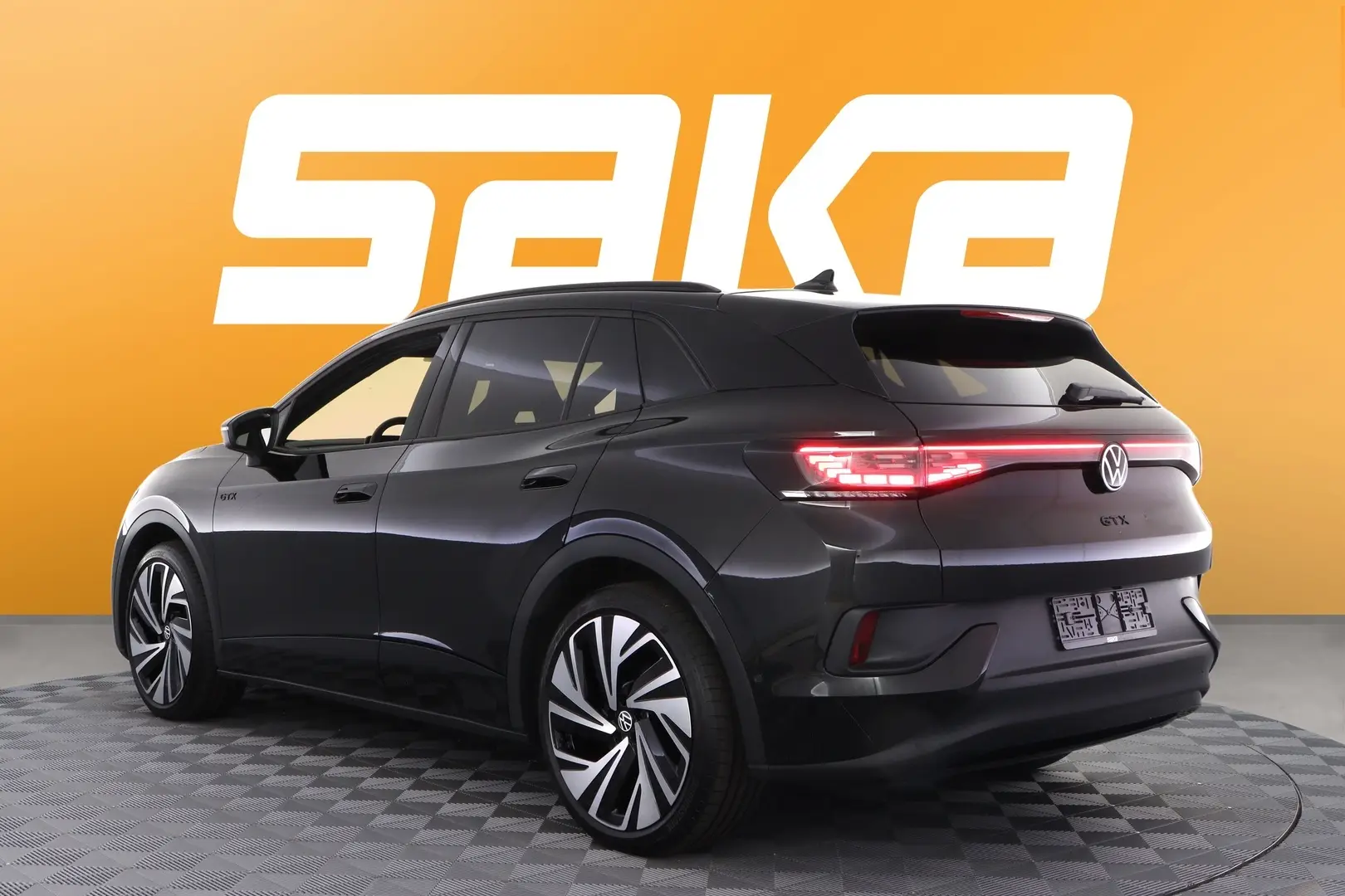 Car Image - 3dxtGtOUuGTIPCRsegGeeA