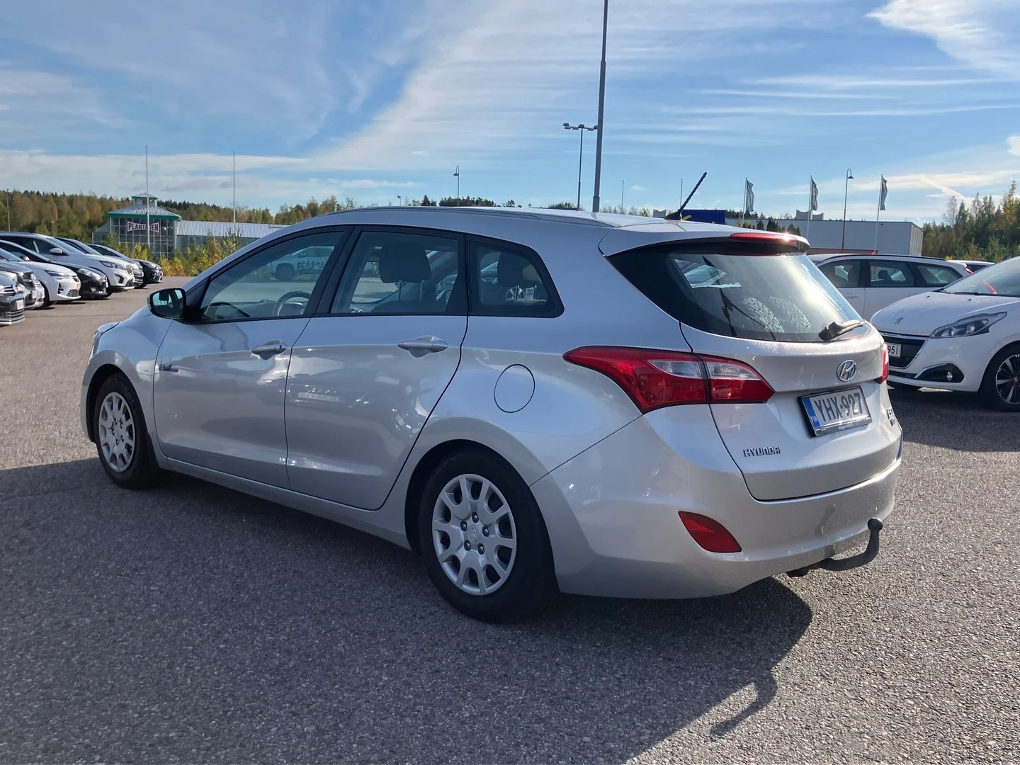 Car Image - 2bd51FV8ZQx4RVl2JWbguW