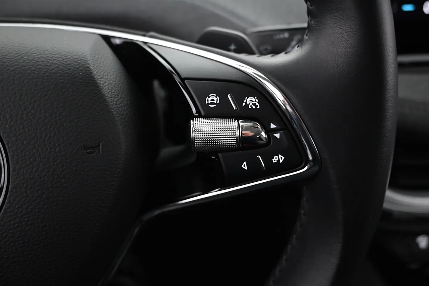 Car Image - 5l7FdlWryoDF9RRcmTrVnU