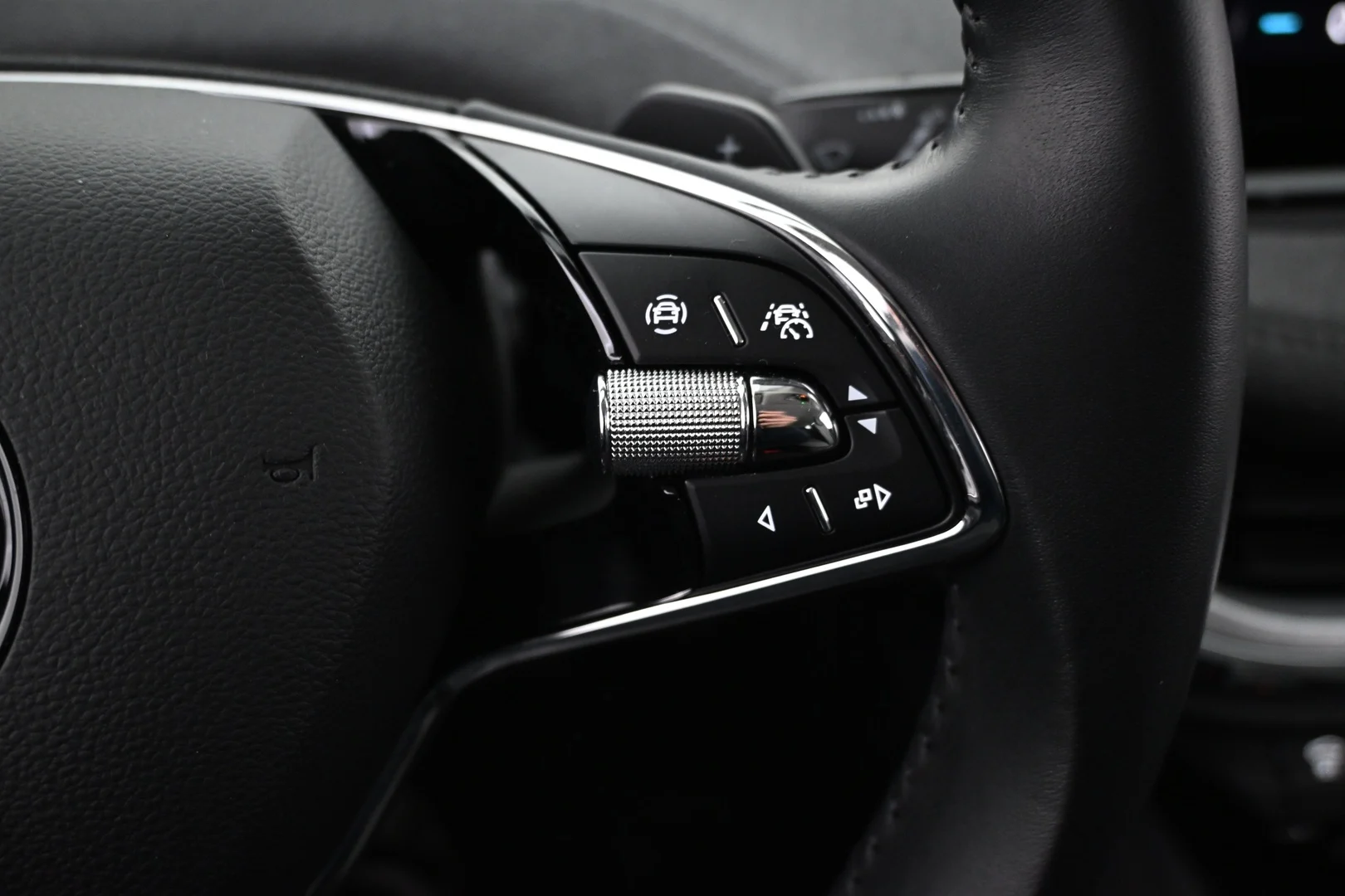 Car Image - 5l7FdlWryoDF9RRcmTrVnU