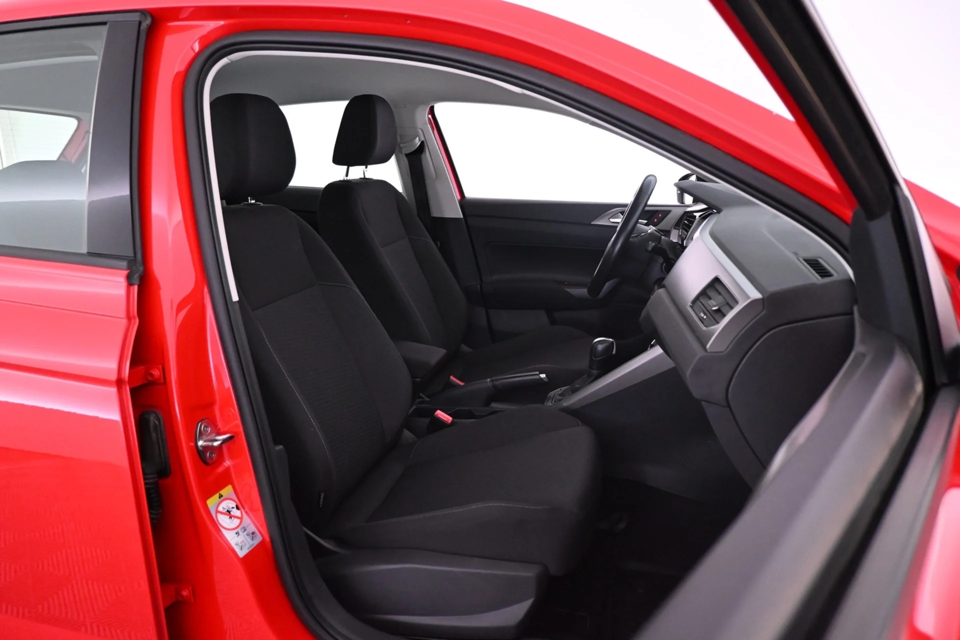 Car Image - 21c7fiLYPuclnc8dGffnGx