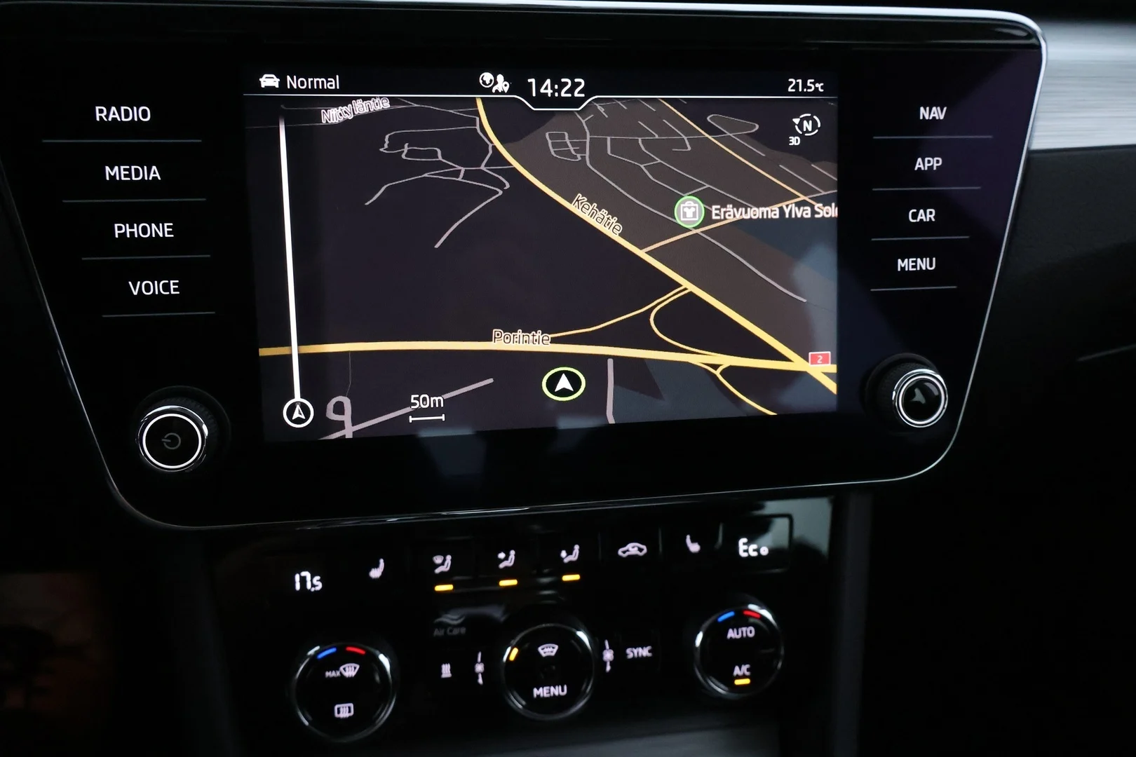 Car Image - 2It9zYIbAXGN6xDKnRlxF0