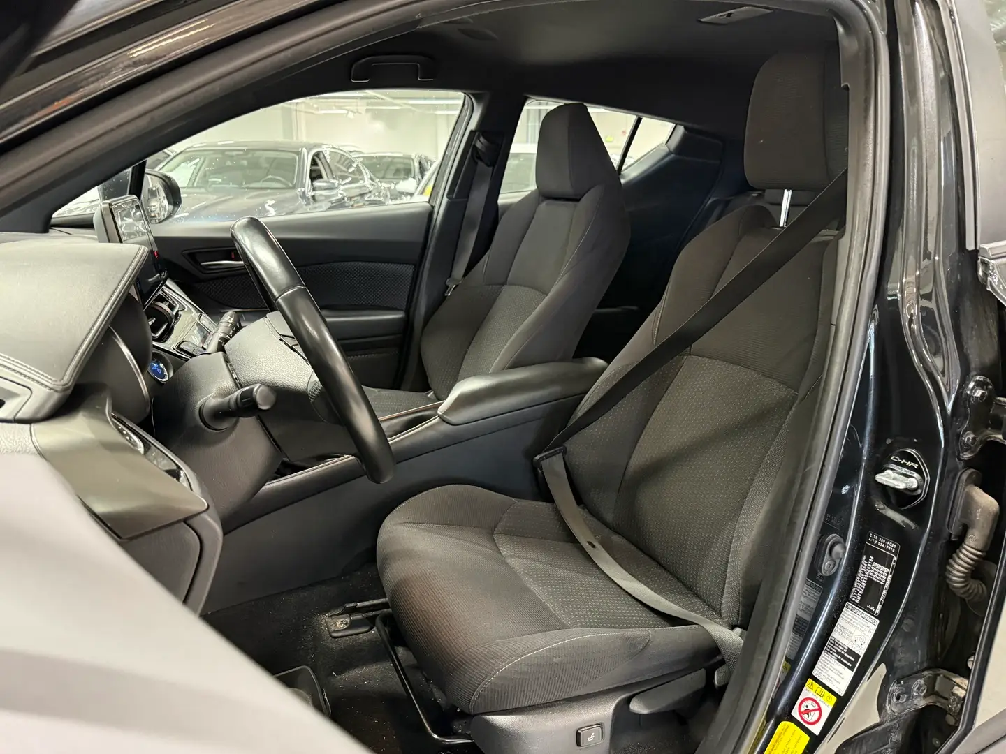 Car Image - 5vC1F4HoL8o0pDU7Kn3Pn6