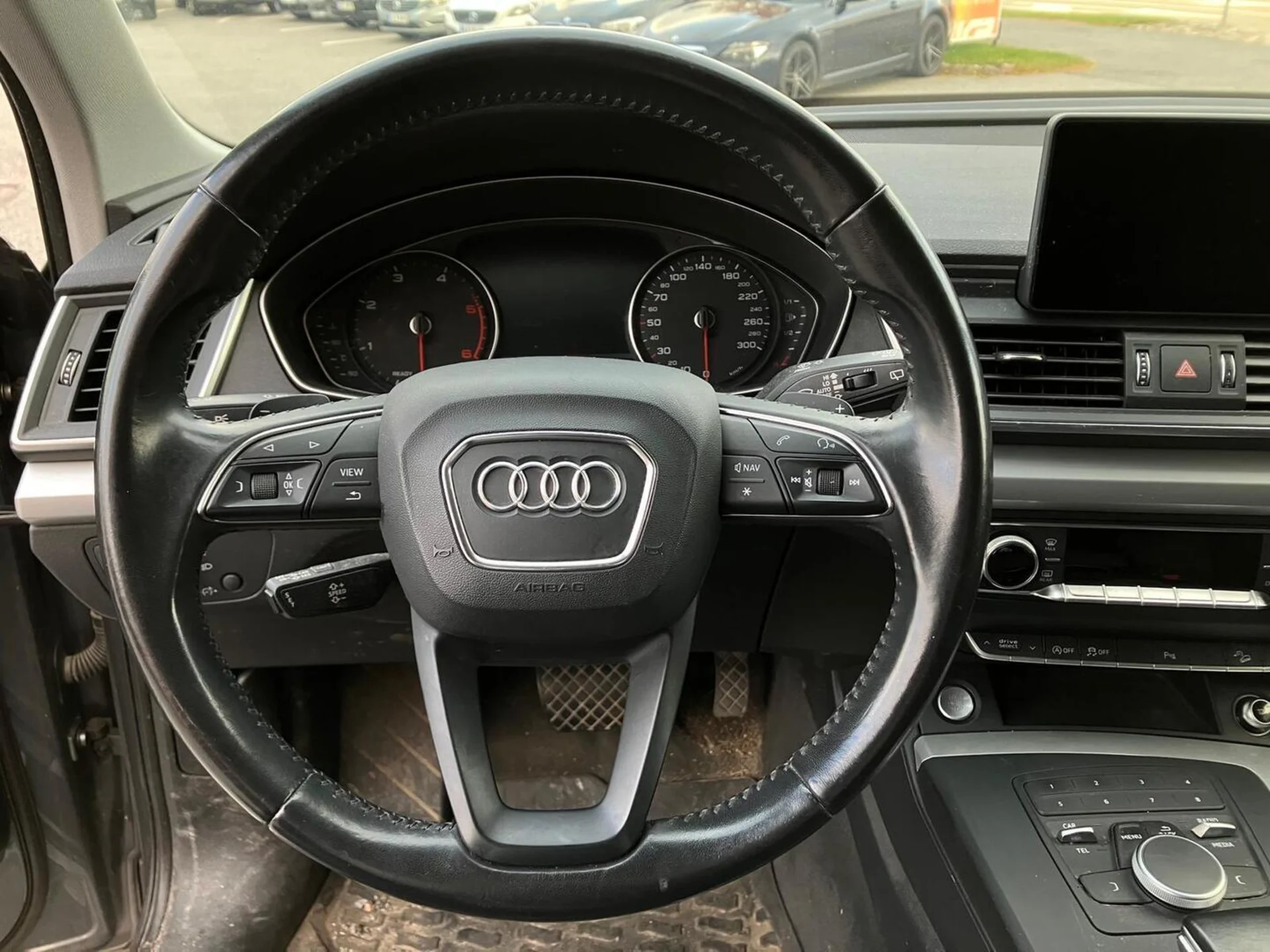 Car Image - 1L4RjcvHEEr8tTPhuH0wyg