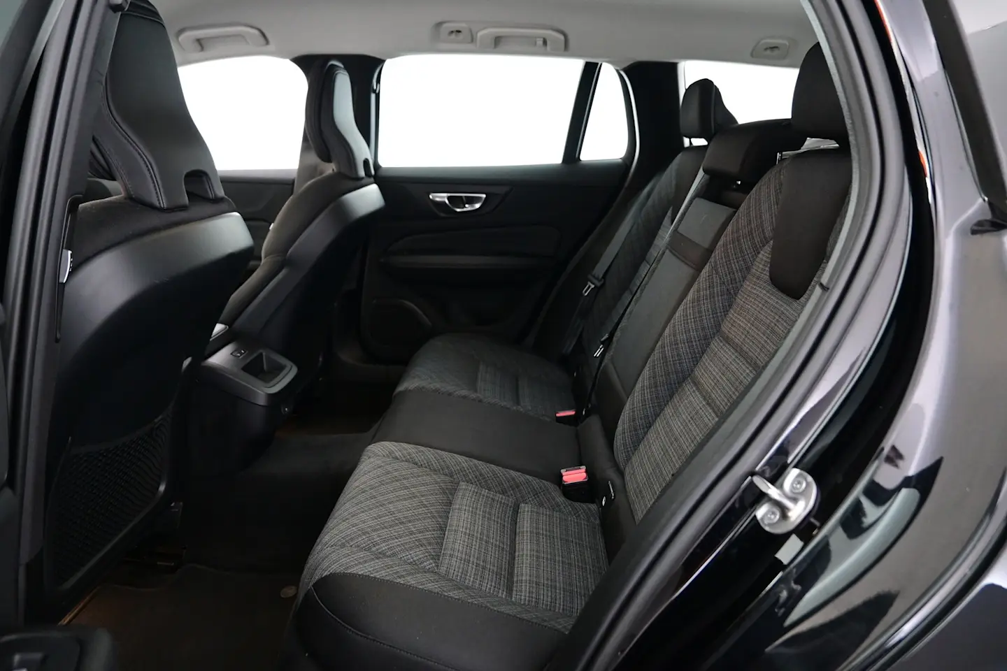 Car Image - 7deAdc7f4rs7E2RJiThXpx