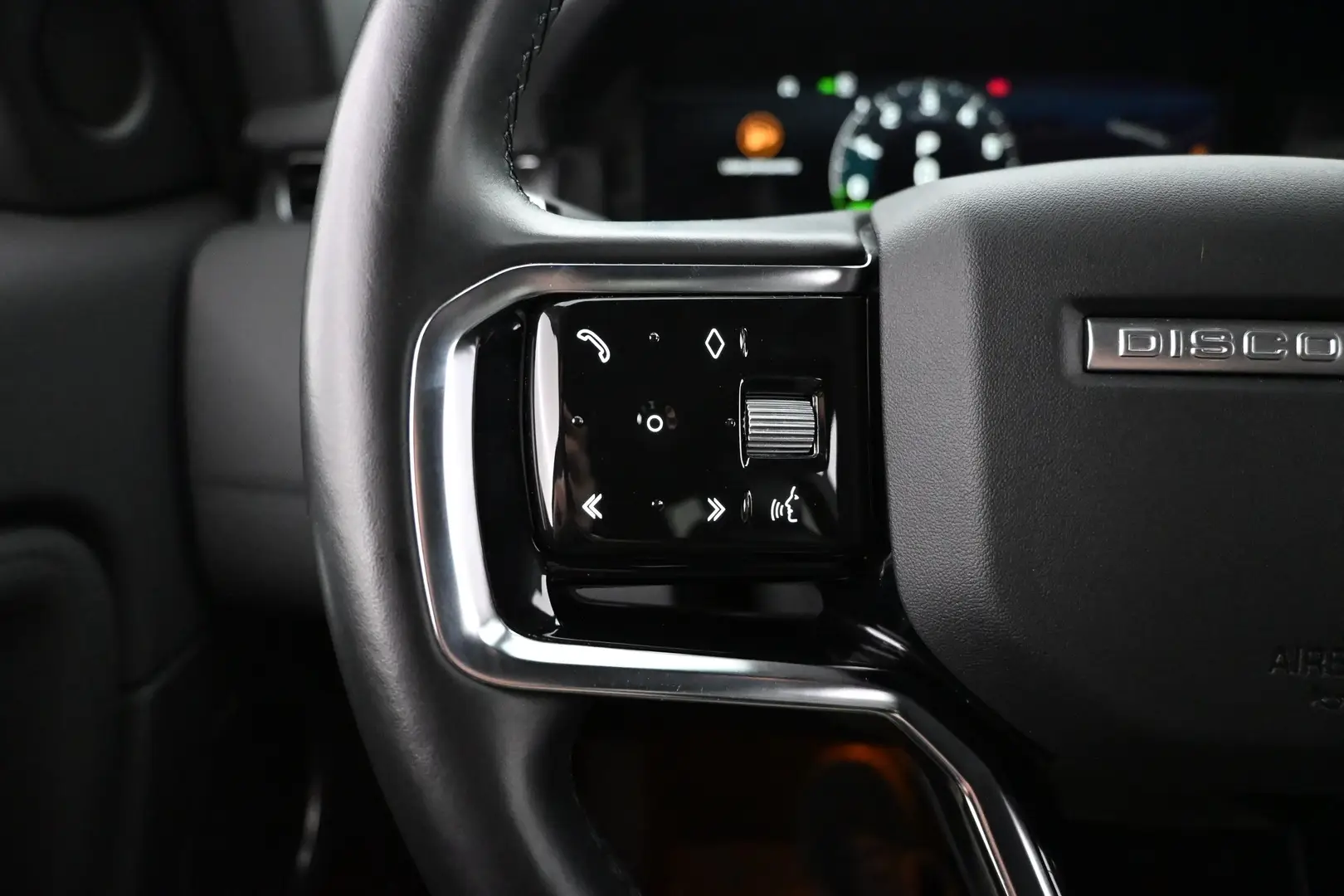 Car Image - 4nJRkSTLR46WbQrcrMjDFV