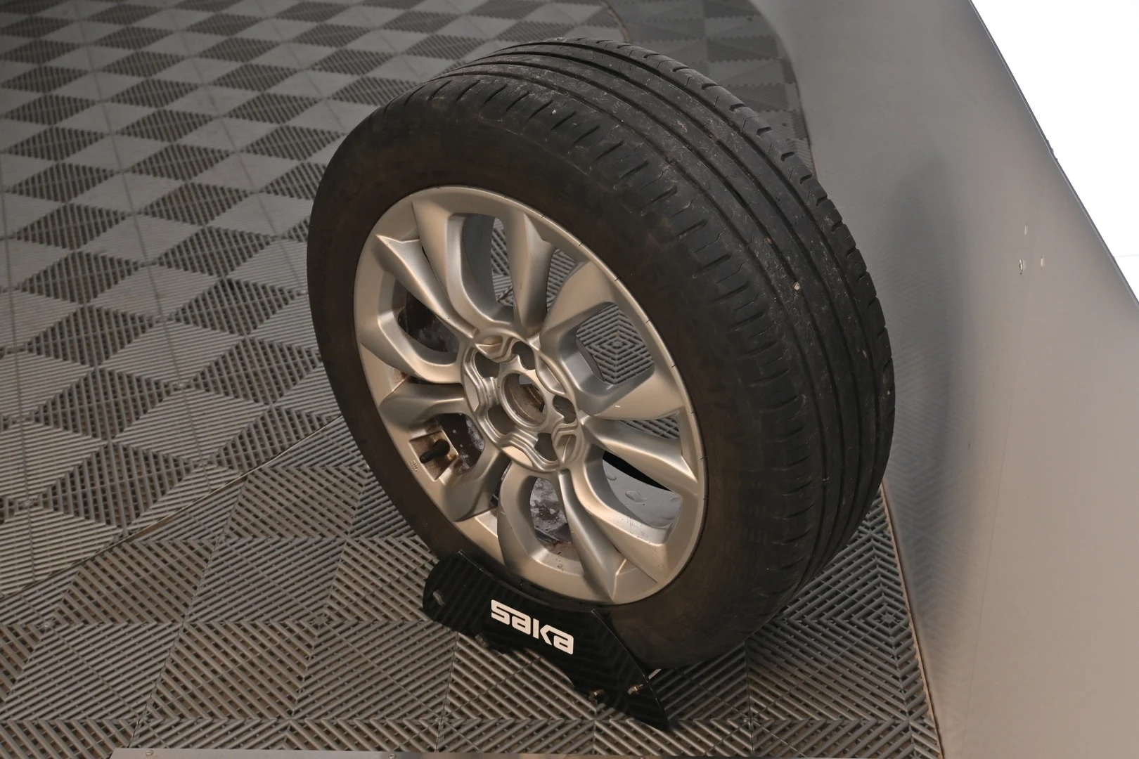 Car Image - KNGqkL6VMtJpSu2J8DcB4