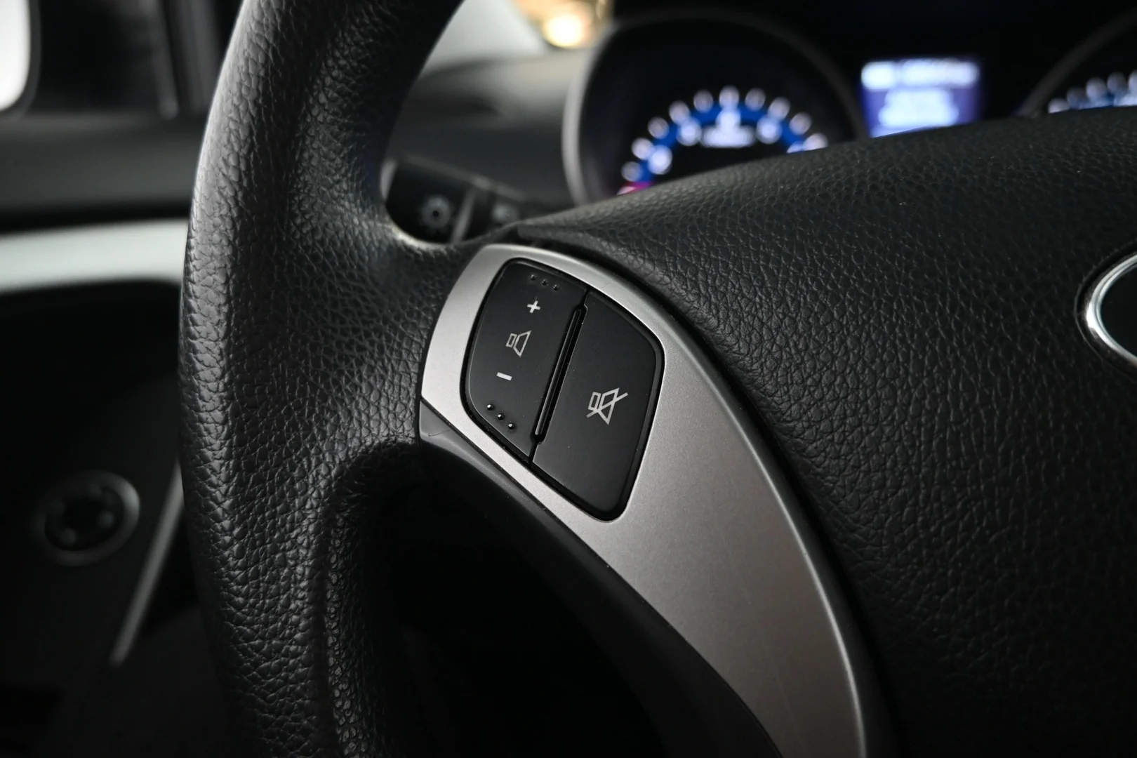 Car Image - 74uA31mwC69ItRJSgbyE29