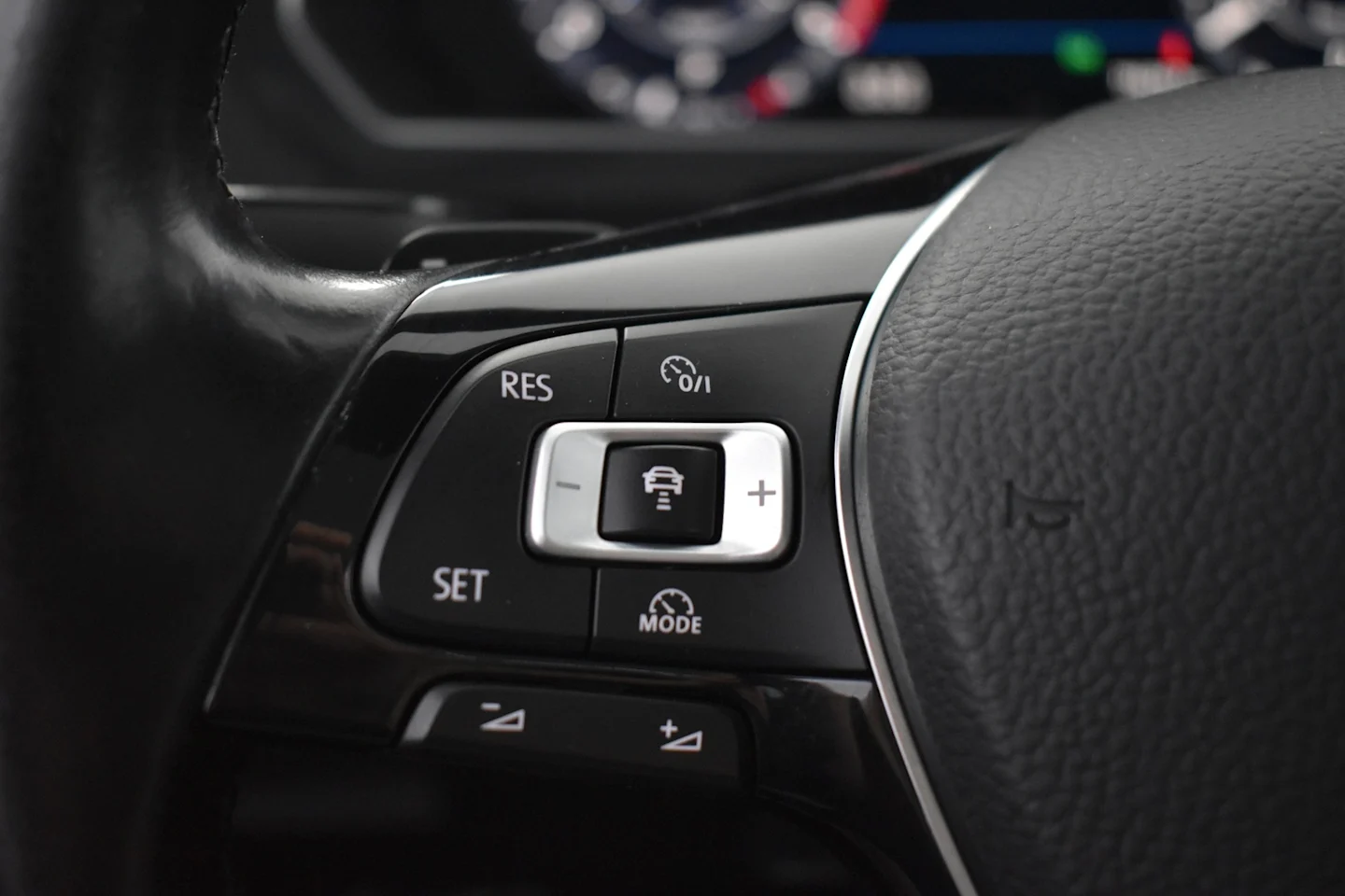 Car Image - 2Tv59PoFVWTT0YbgqEqLl2