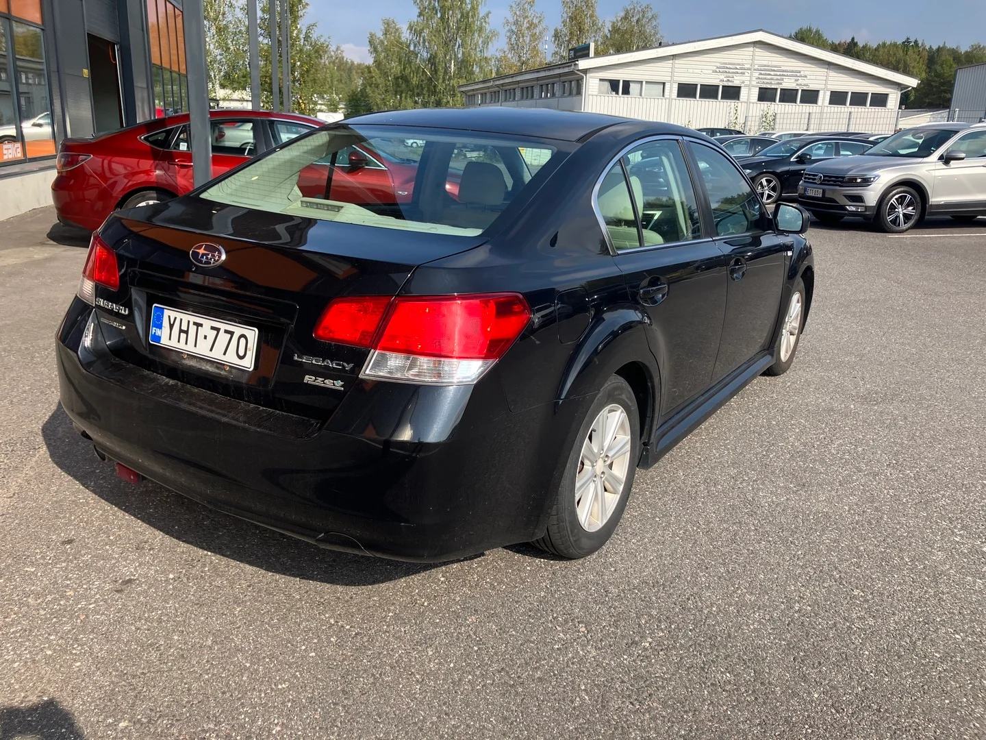 Car Image - 8ivDHKliq2nz15b6m90QE