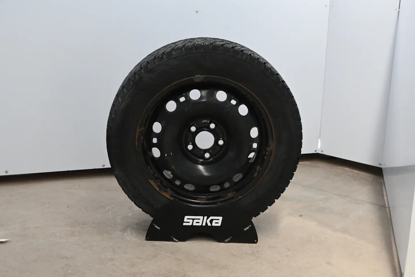 Car Image - 4QGkvufVbDlqKPSHhYqIcG