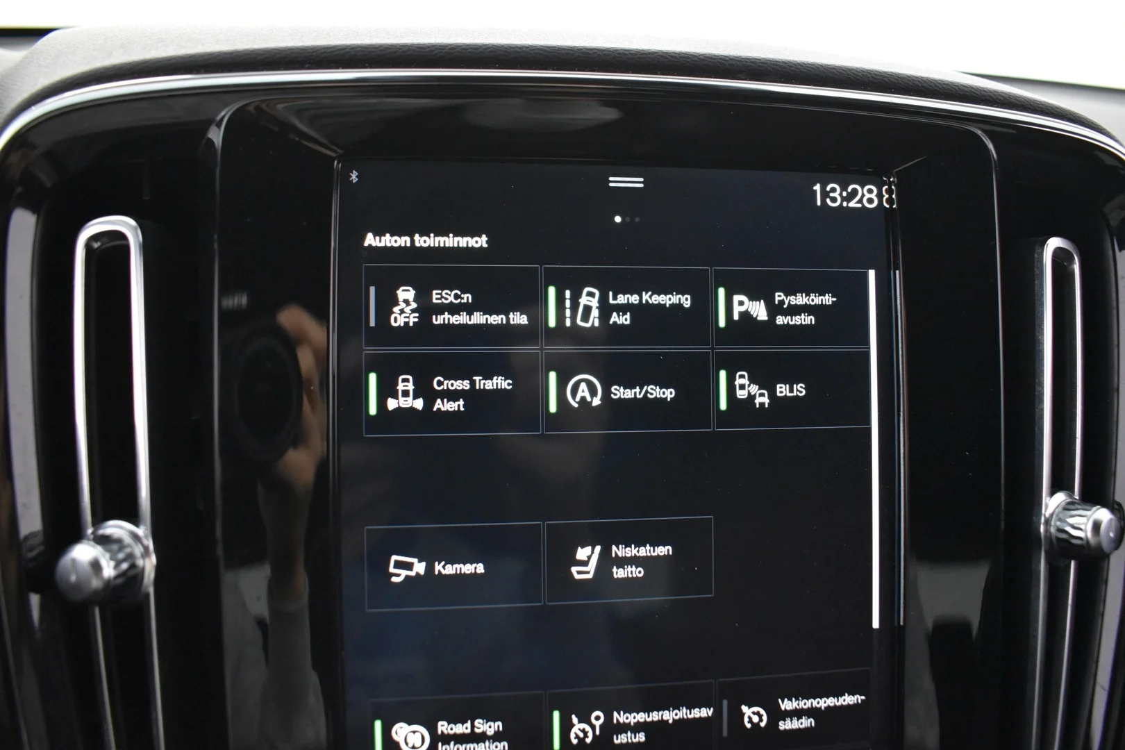 Car Image - 7BH0iLoQAK5zrQWvGs4p8e