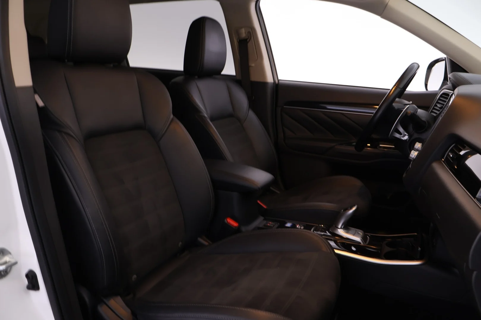 Car Image - 4qSK3WKLPEtuRQjfplFS4f