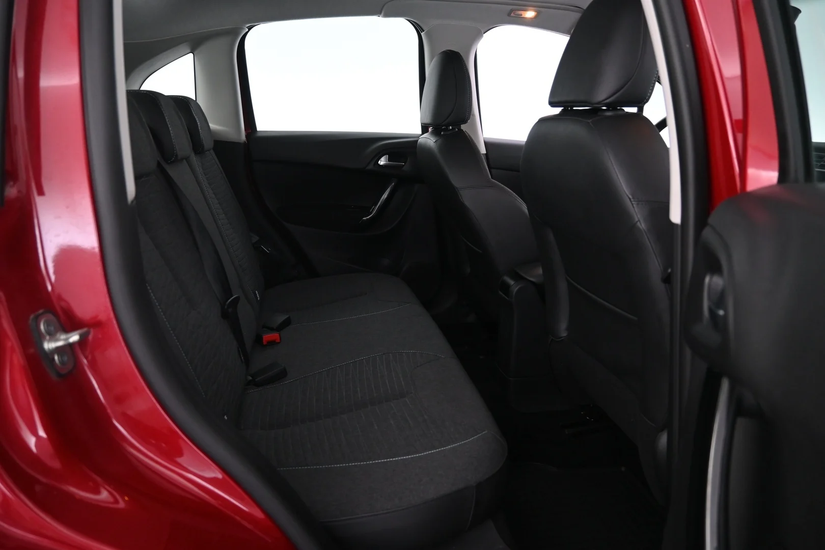 Car Image - 4h7GMv6NqeuQAoI8iqNTj1