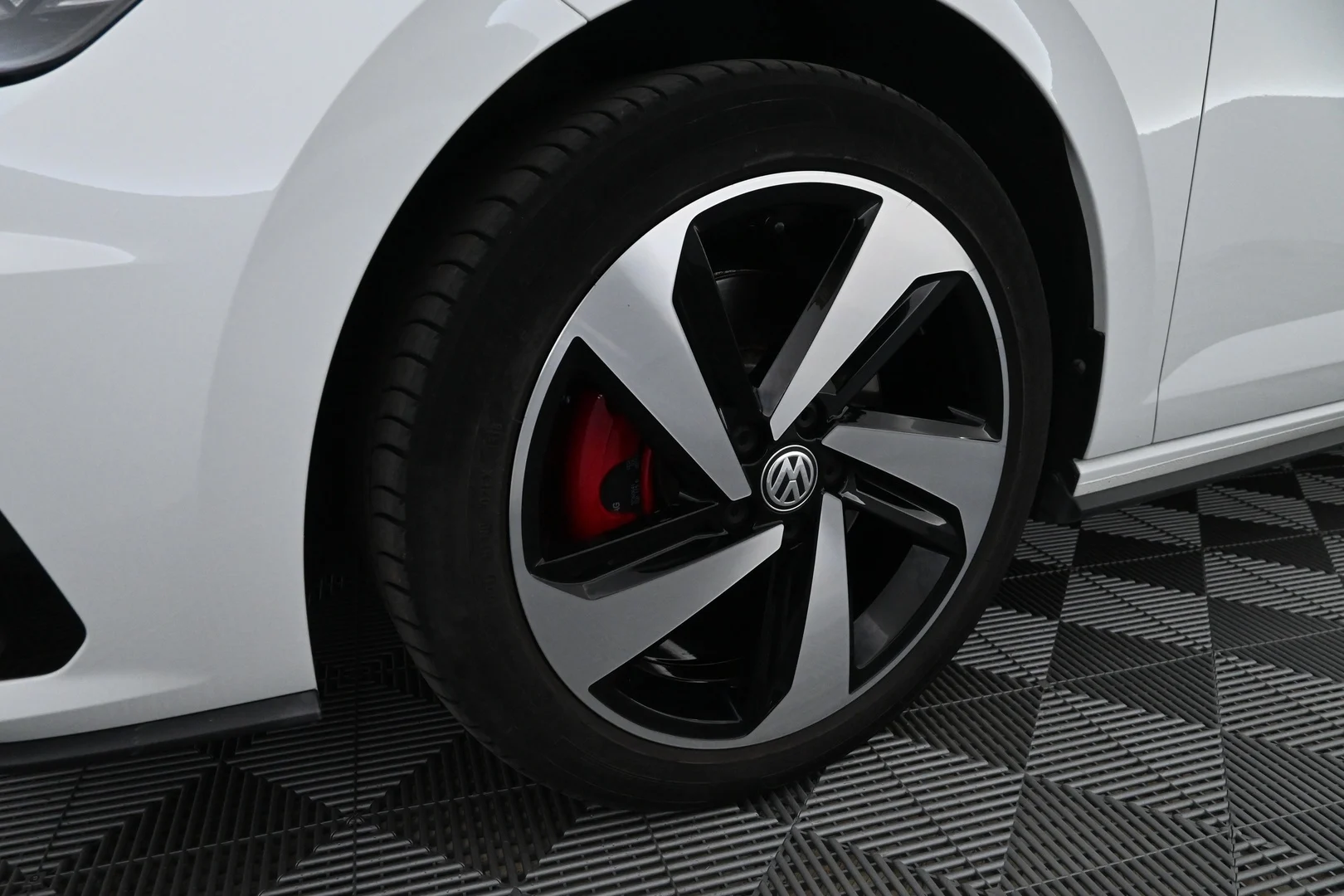 Car Image - itOJBVEMJO6Epiljjh3bK