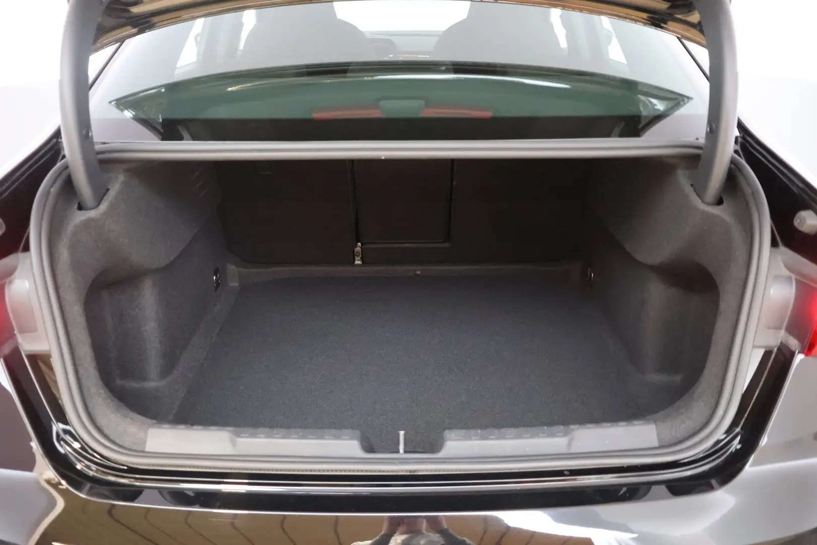 Car Image - 5h0H7Pd0xZPUUdIJSidwZ2