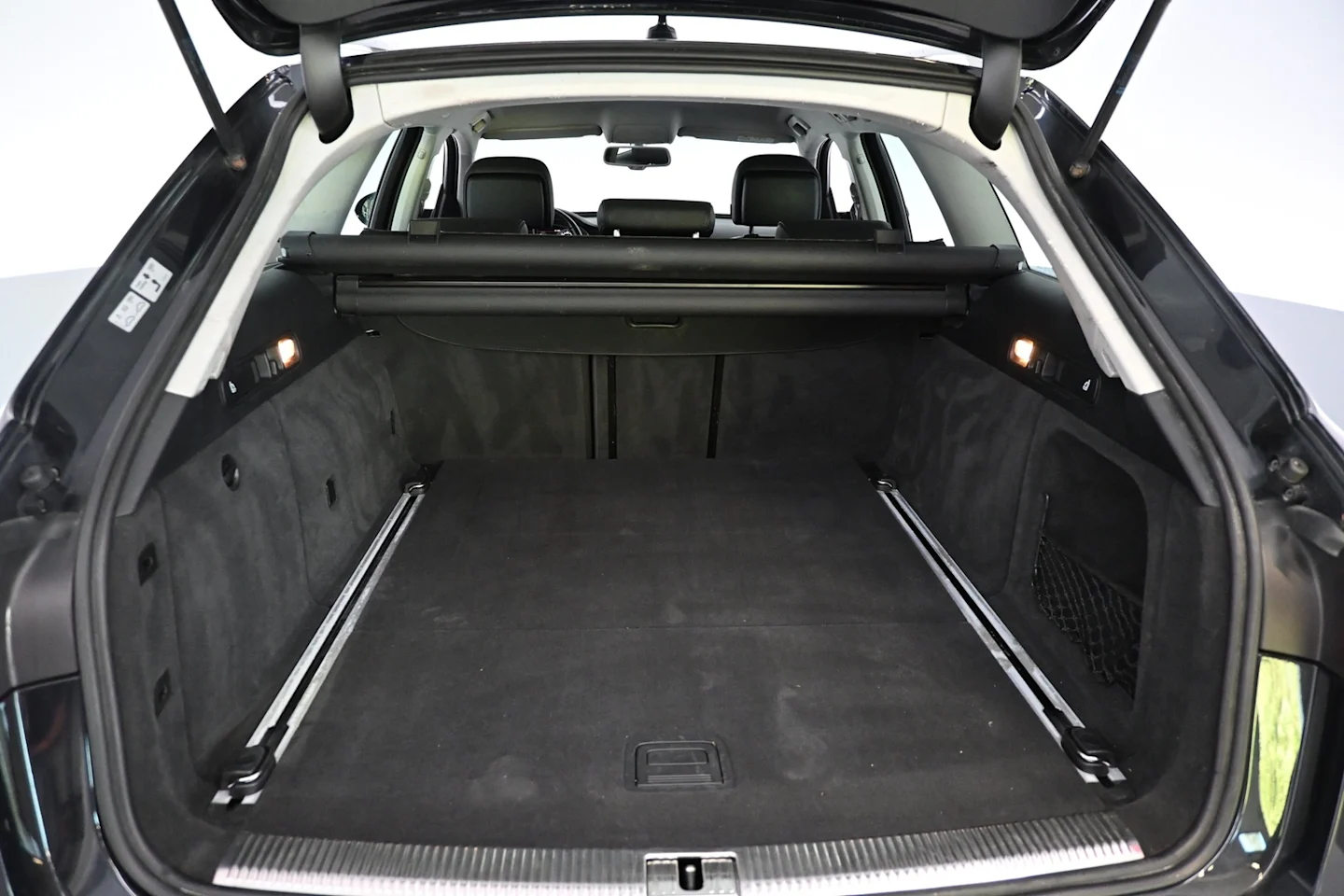 Car Image - 6iL0KETZZPbai0Wgnax1vC