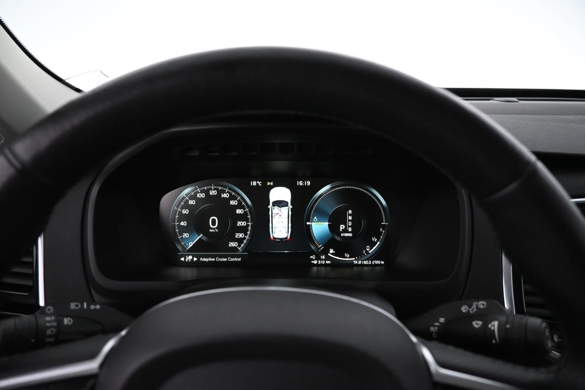 Car Image - 4MWaPqhFqCEXgivToA7tHR