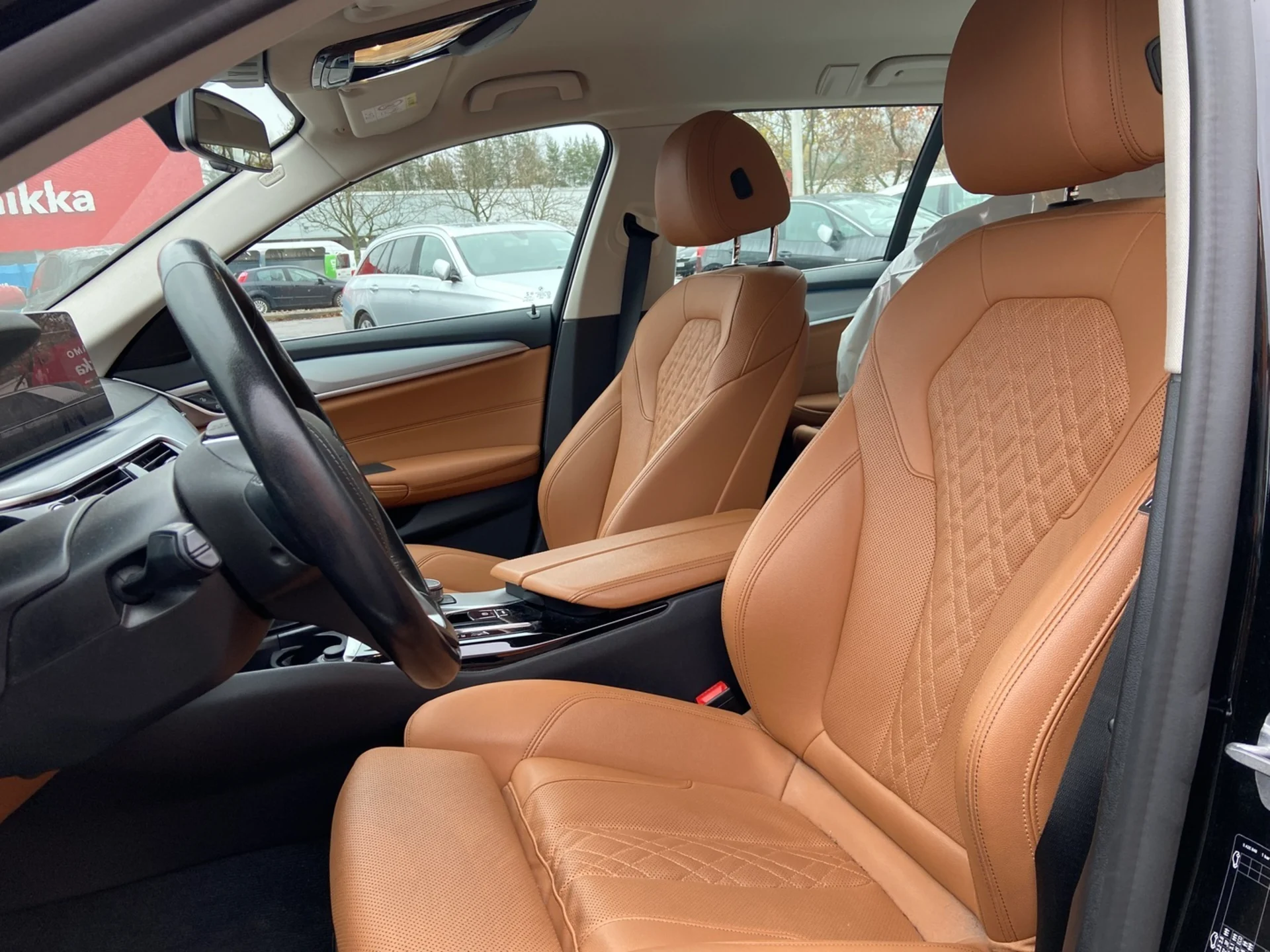 Car Image - 4lP8bpXiLYwp7jey2qSPQ