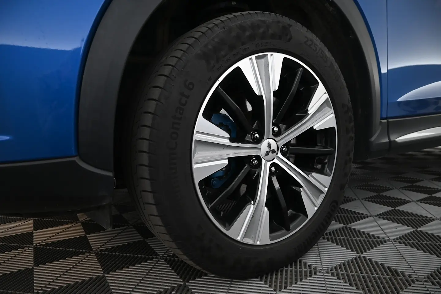 Car Image - 2v9PQyteTEzgAnuJlcYZ4z