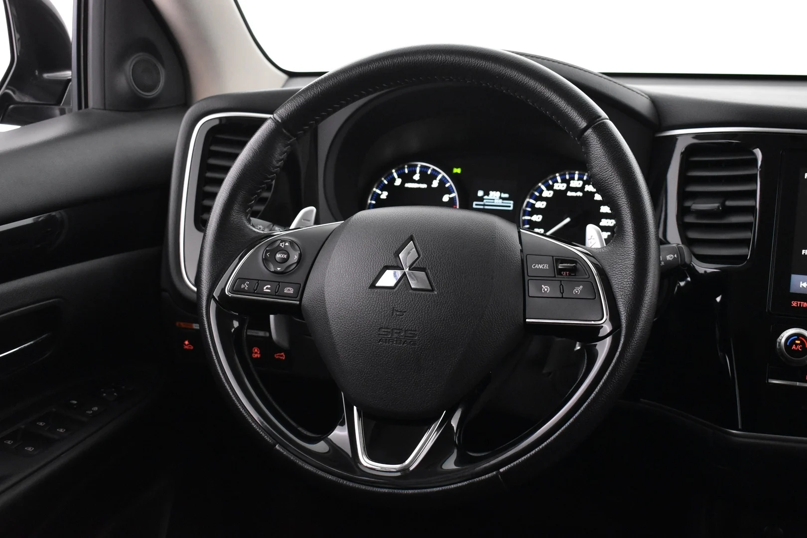 Car Image - Ini5y3pdeMwTstJmik0o6